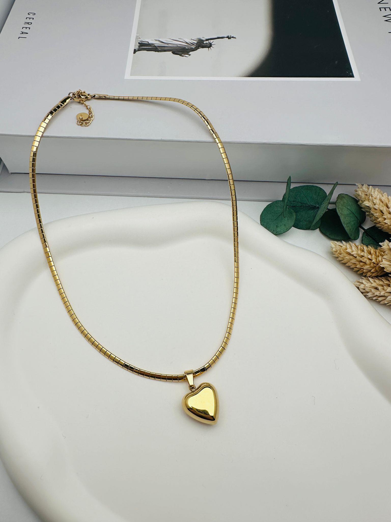 Kalpli Çelik Kolye (Gold) 100152