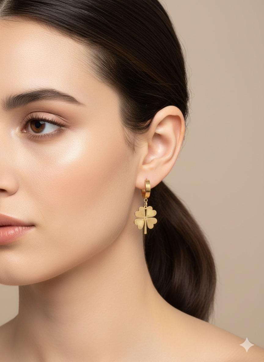 Yonca Küpe (Gold) KP138