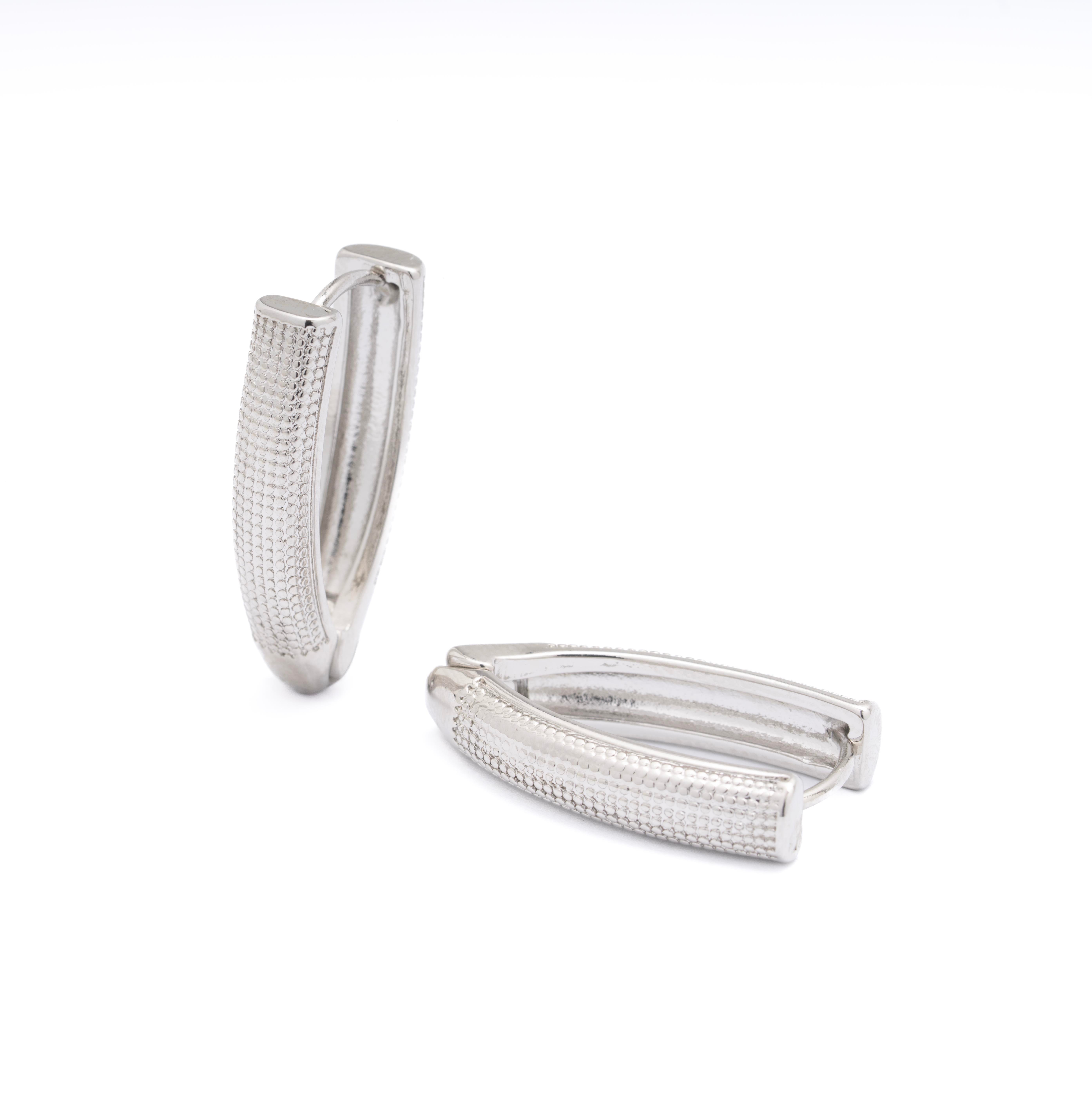 ÇELİK KÜPE SILVER