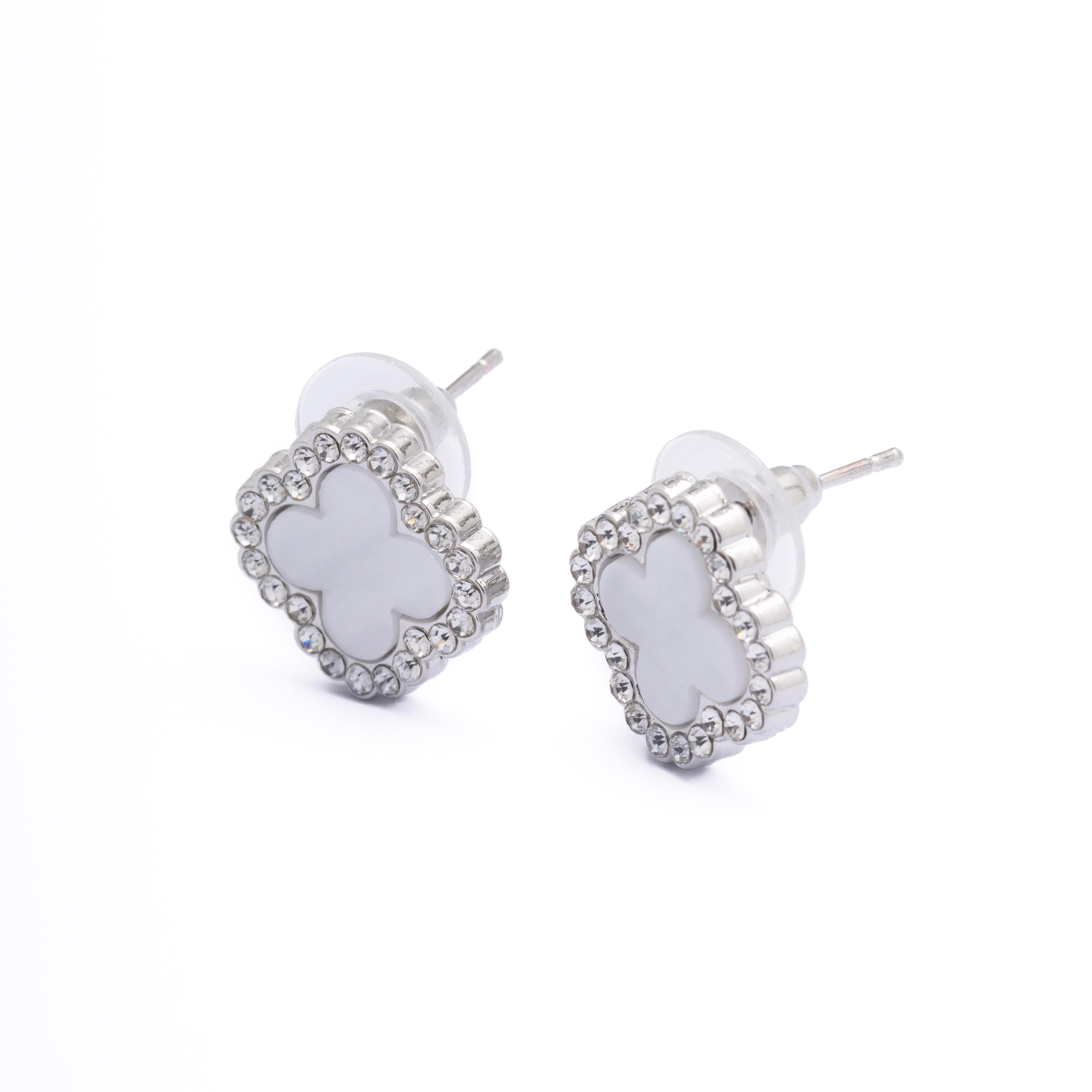 ÇELİK SILVER KÜPE