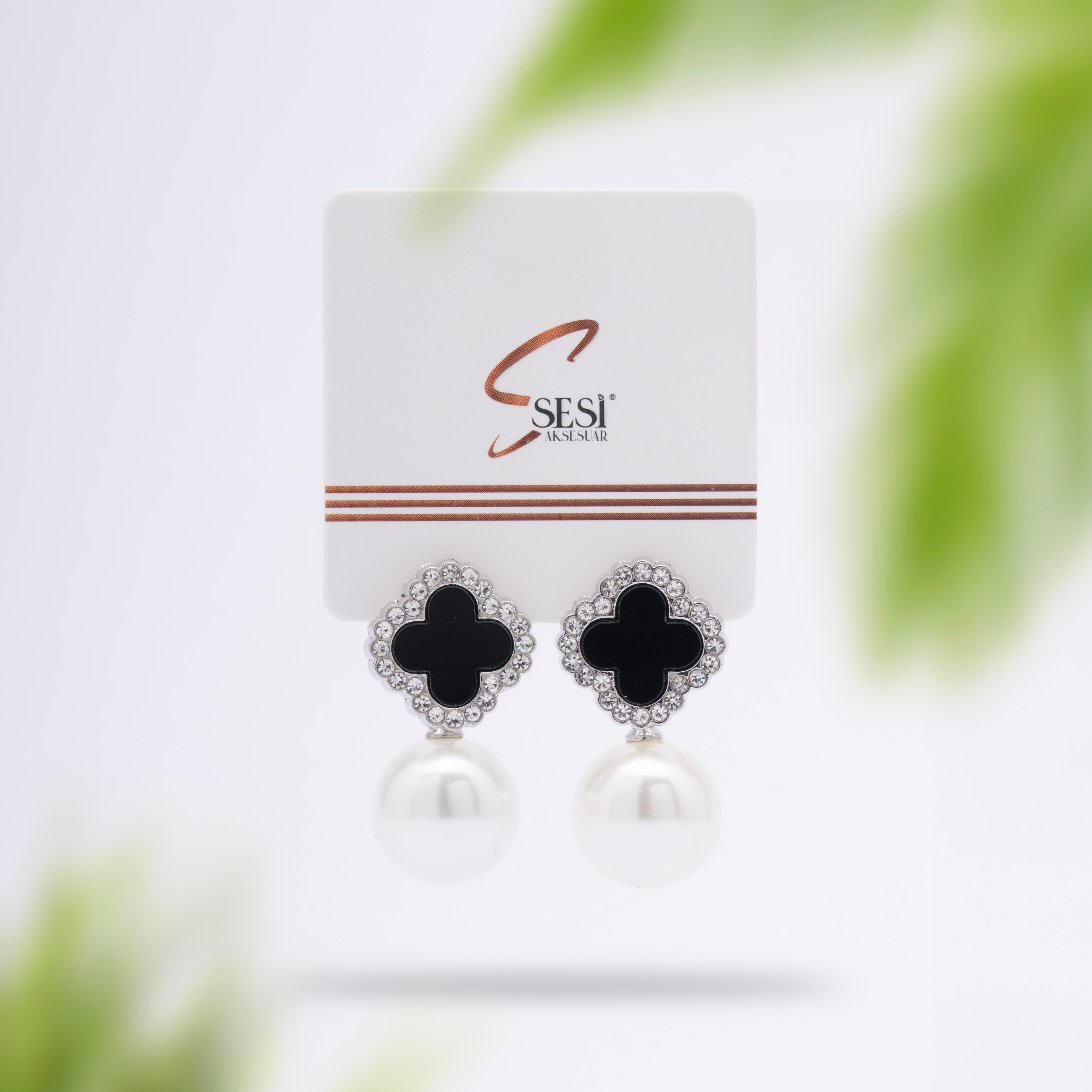 ÇELİK SILVER KÜPE