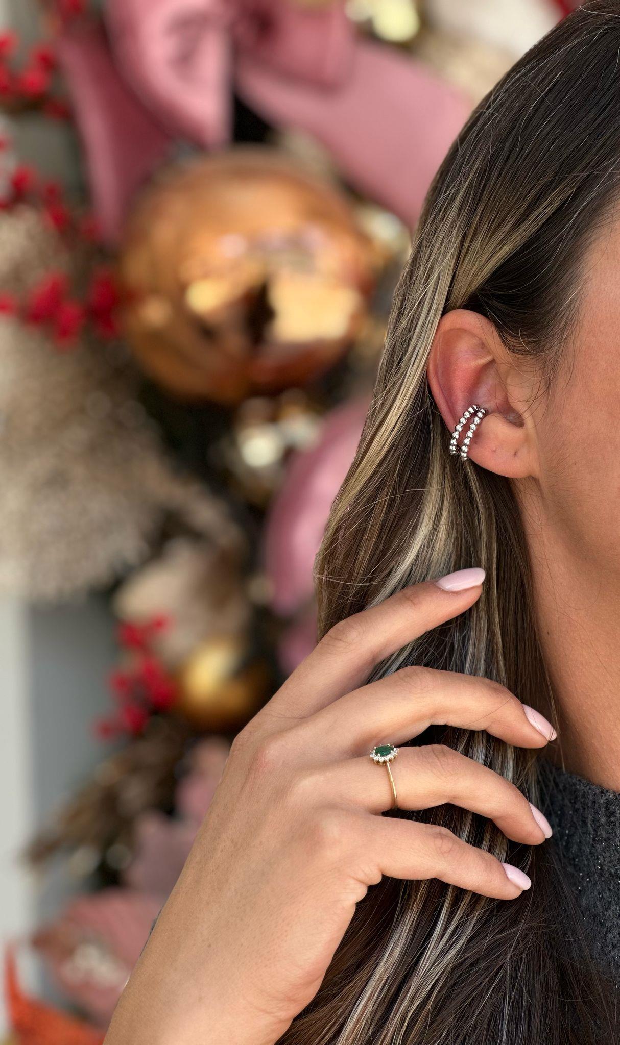 EARCUFF