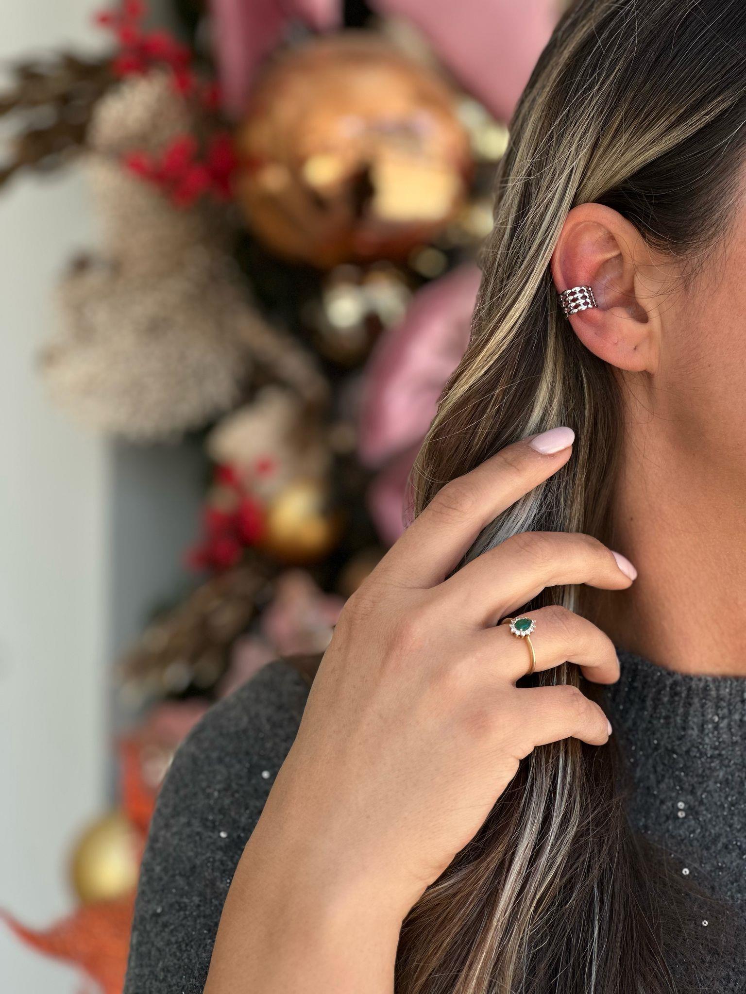 EARCUFF