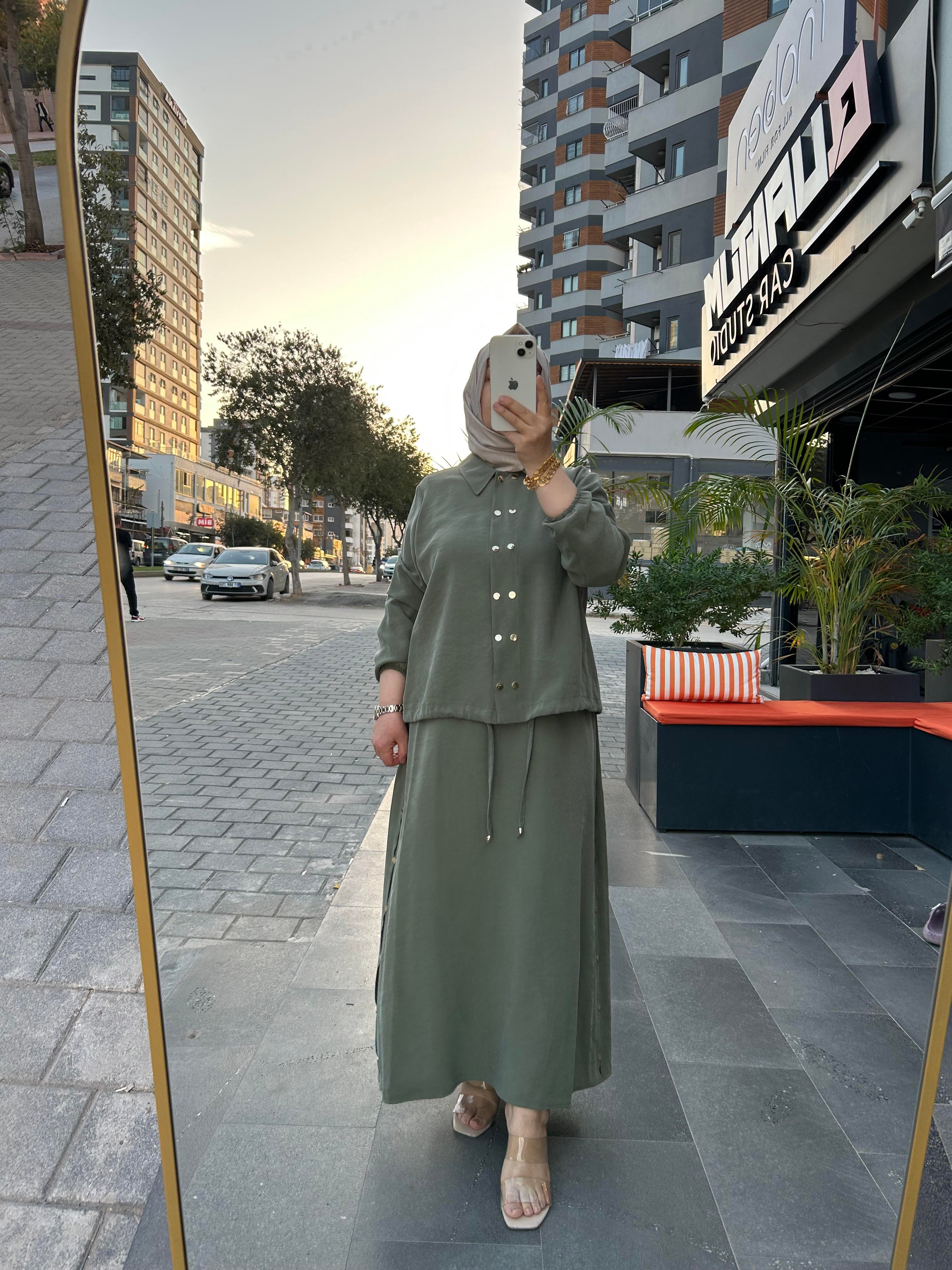 Defrina Yeşil Etekli Takım
