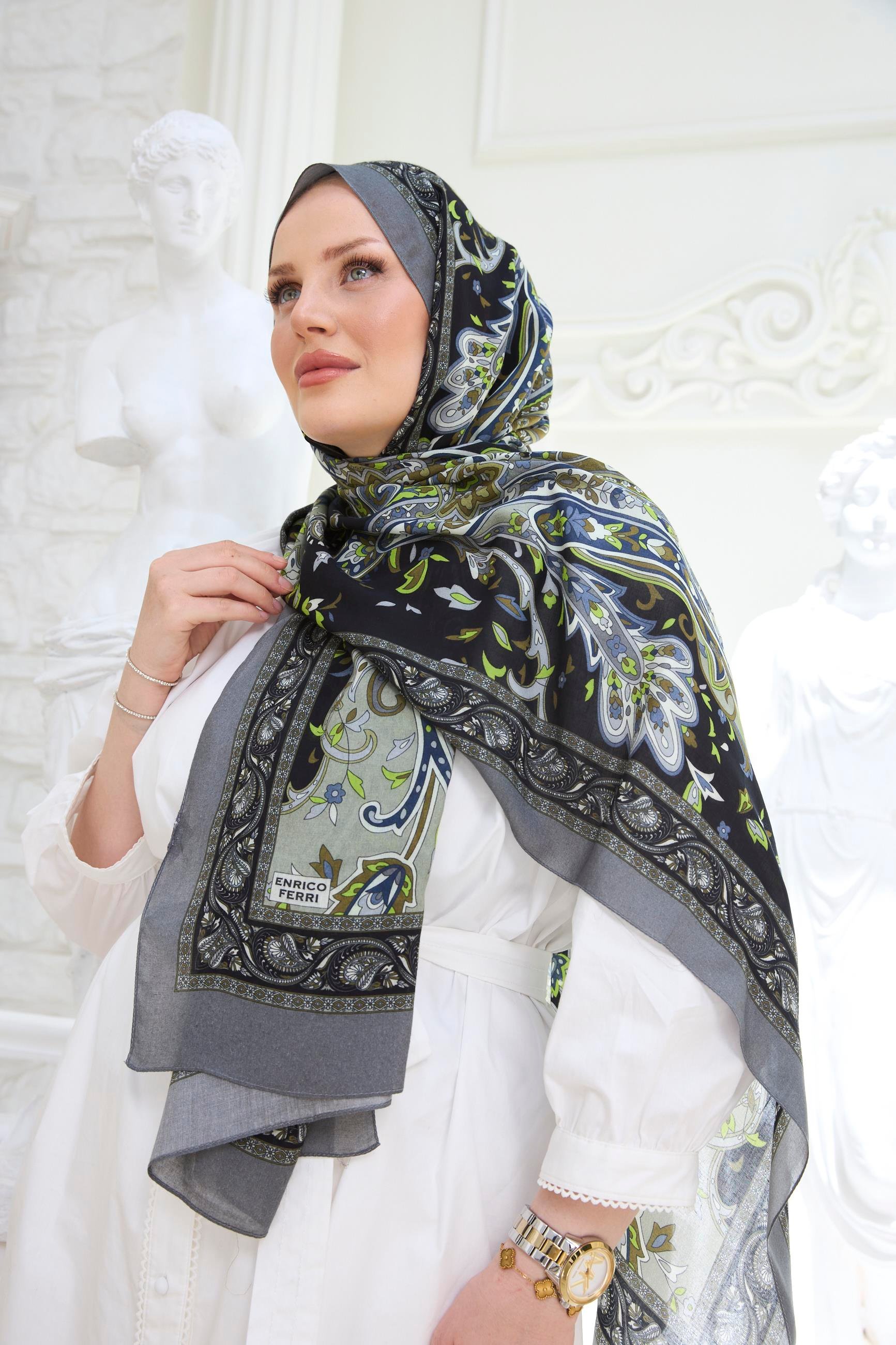 Enricoferri Petra Desen Şal Petra02-04