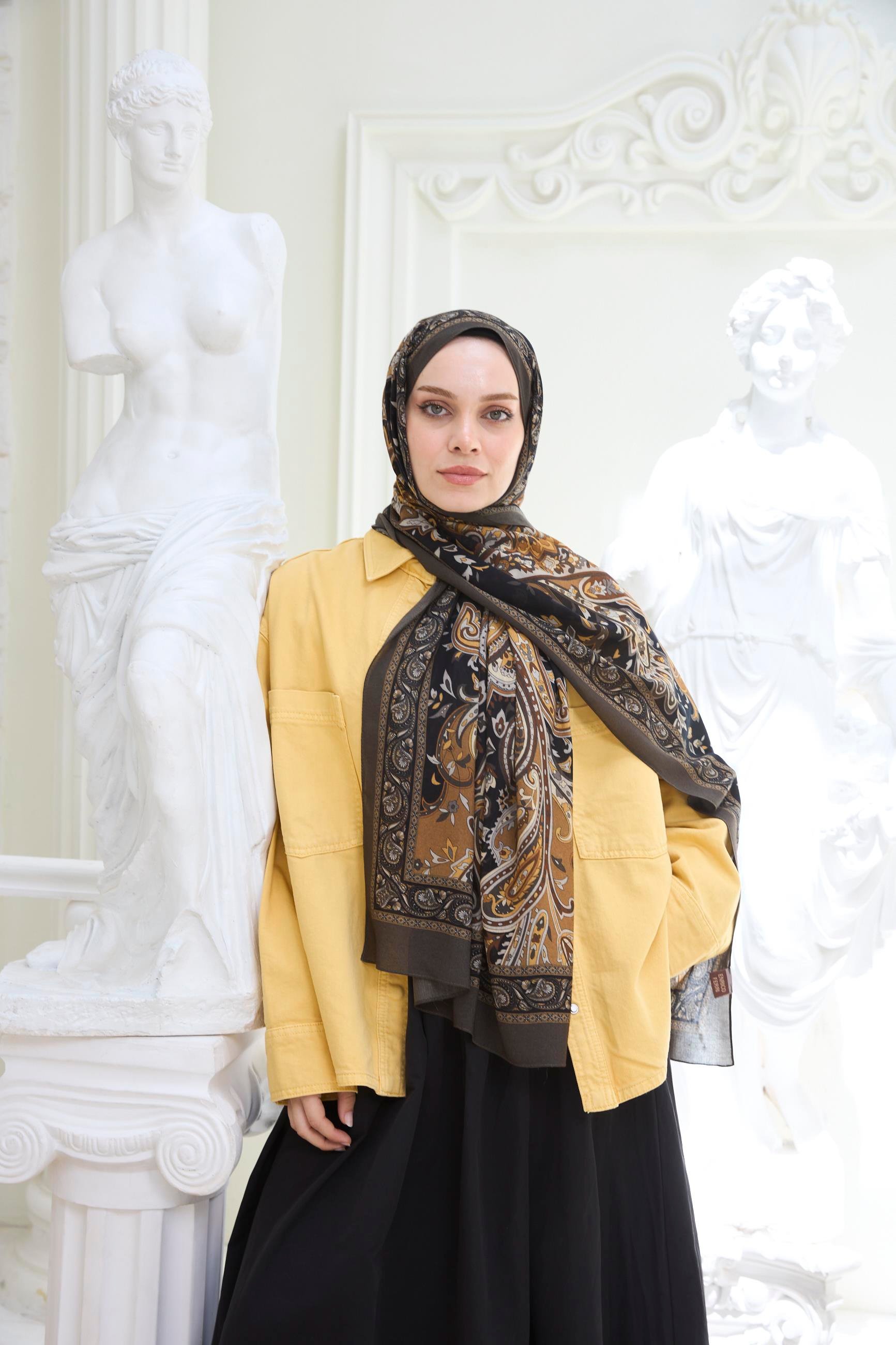 Enricoferri Petra Desen Şal Petra02-08