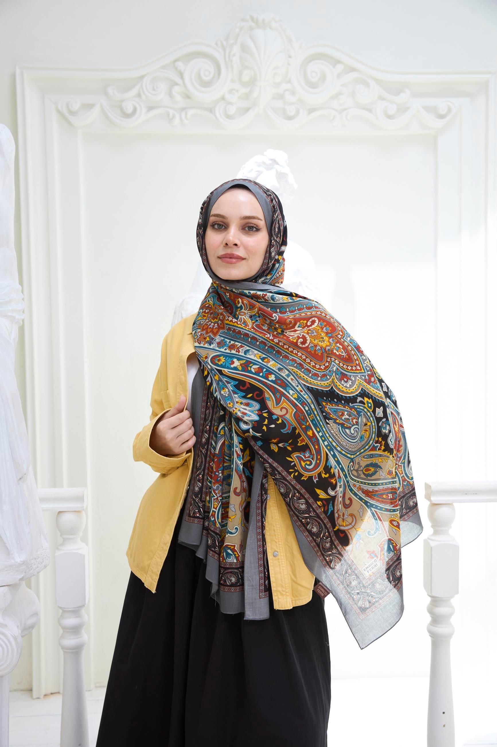 Enricoferri Petra Desen Şal Petra02-10