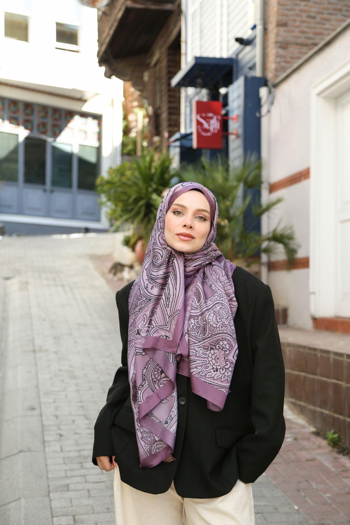 Enricoferri Valeria Desen Şal