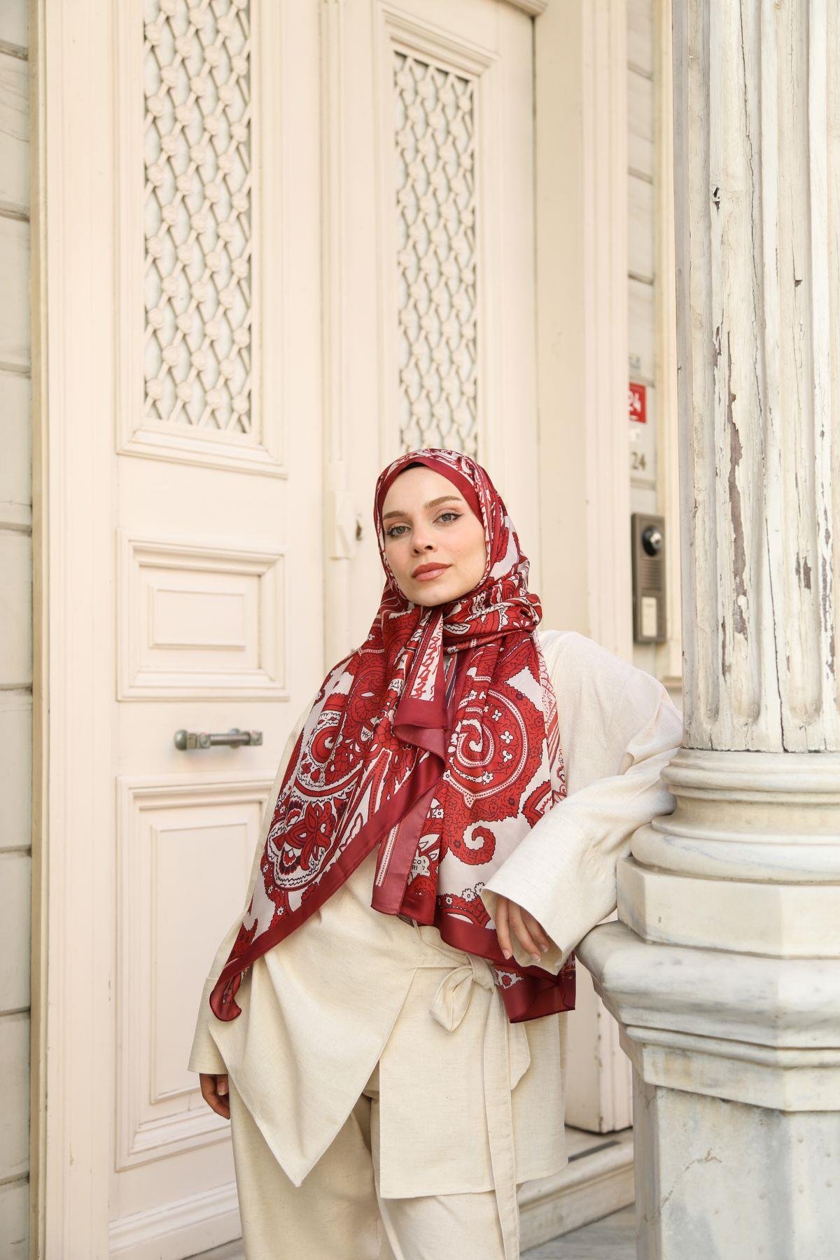 Enricoferri Valeria Desen Şal