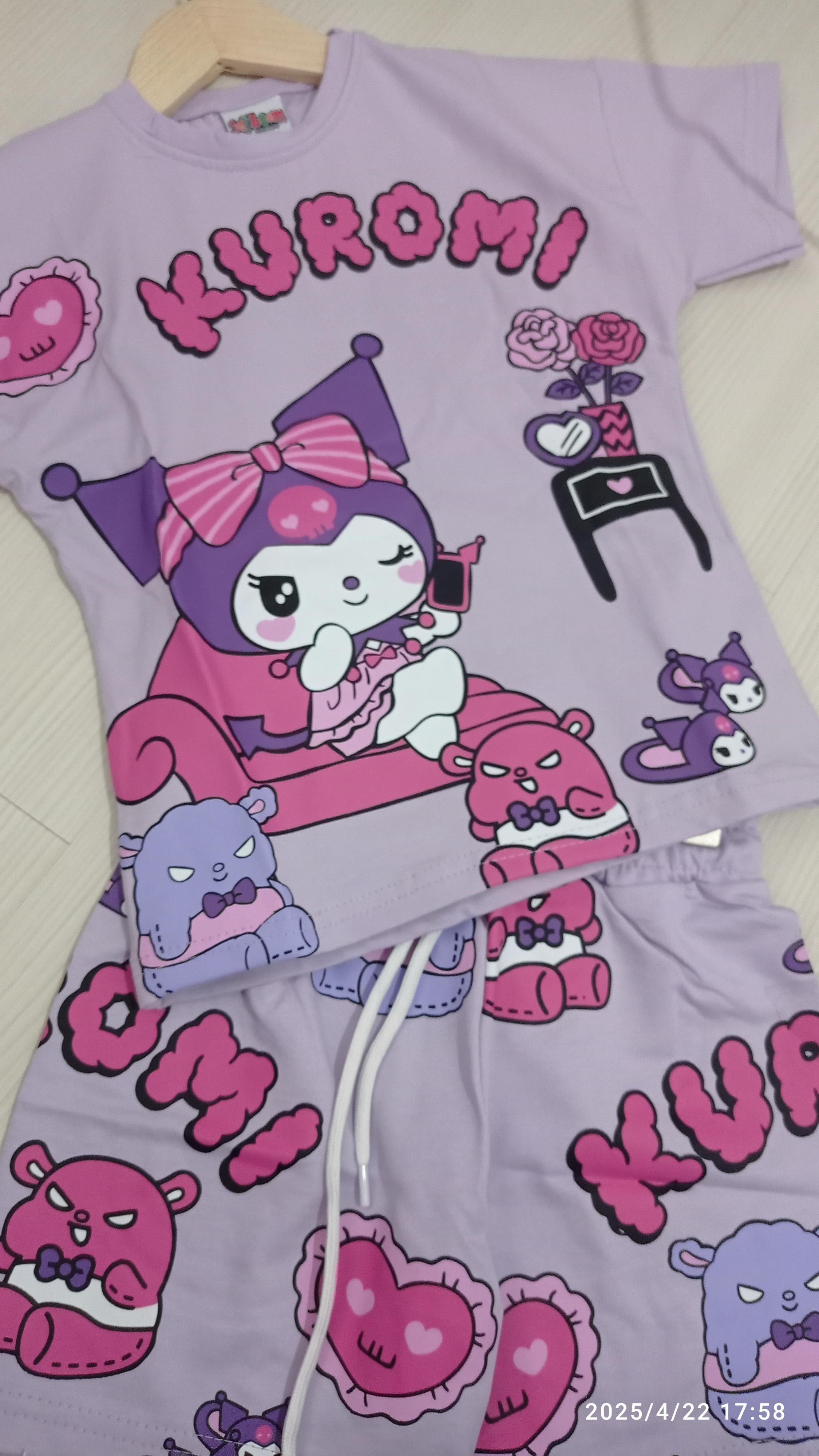 KUROMİ ŞORTLU TAKIM