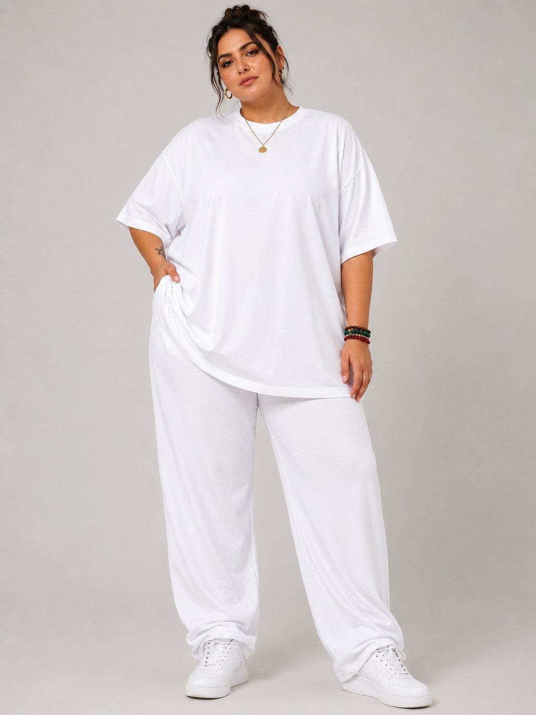 Battal Beden Oversize Beyaz Basic T-Shirt – Rahat Kalıp %100 Pamuk Kadın Tişört