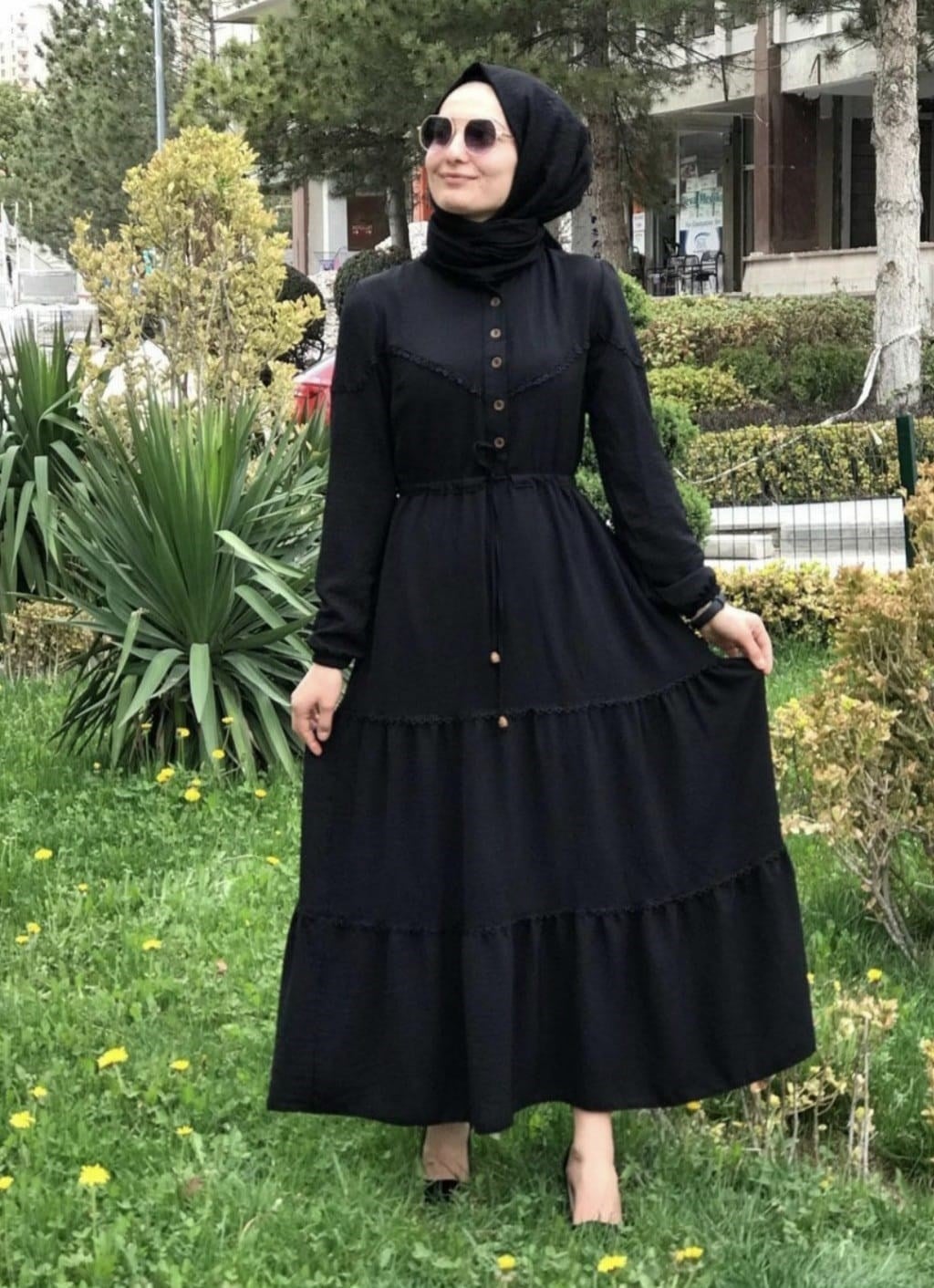 Kadın Düğmeli Dantel Detaylı Beli Bağcıklı Ayrobin Siyah Elbise