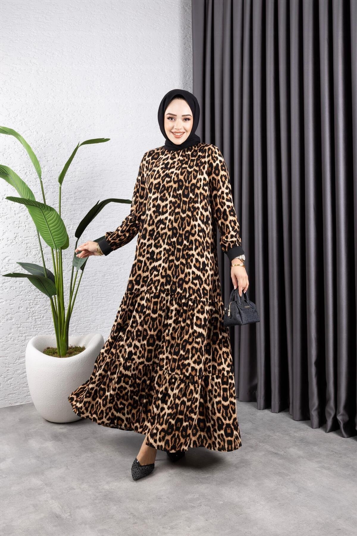 KADIN LEOPAR DESENLİ TESETTÜR ELBİSE