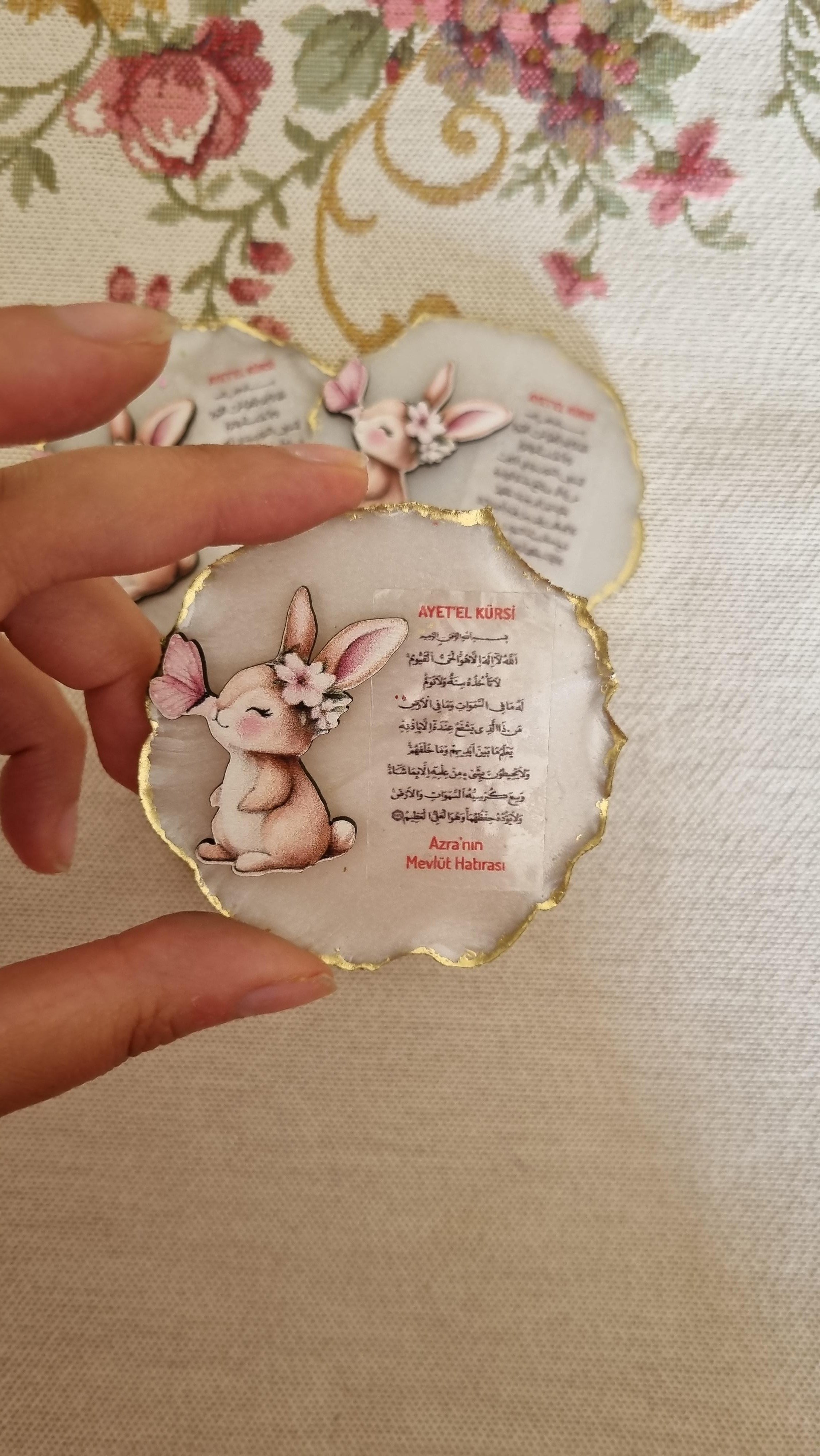 Ayetel Kürsi Tavşan 1 Figürlü Epoksi Yaldızlı Magnet