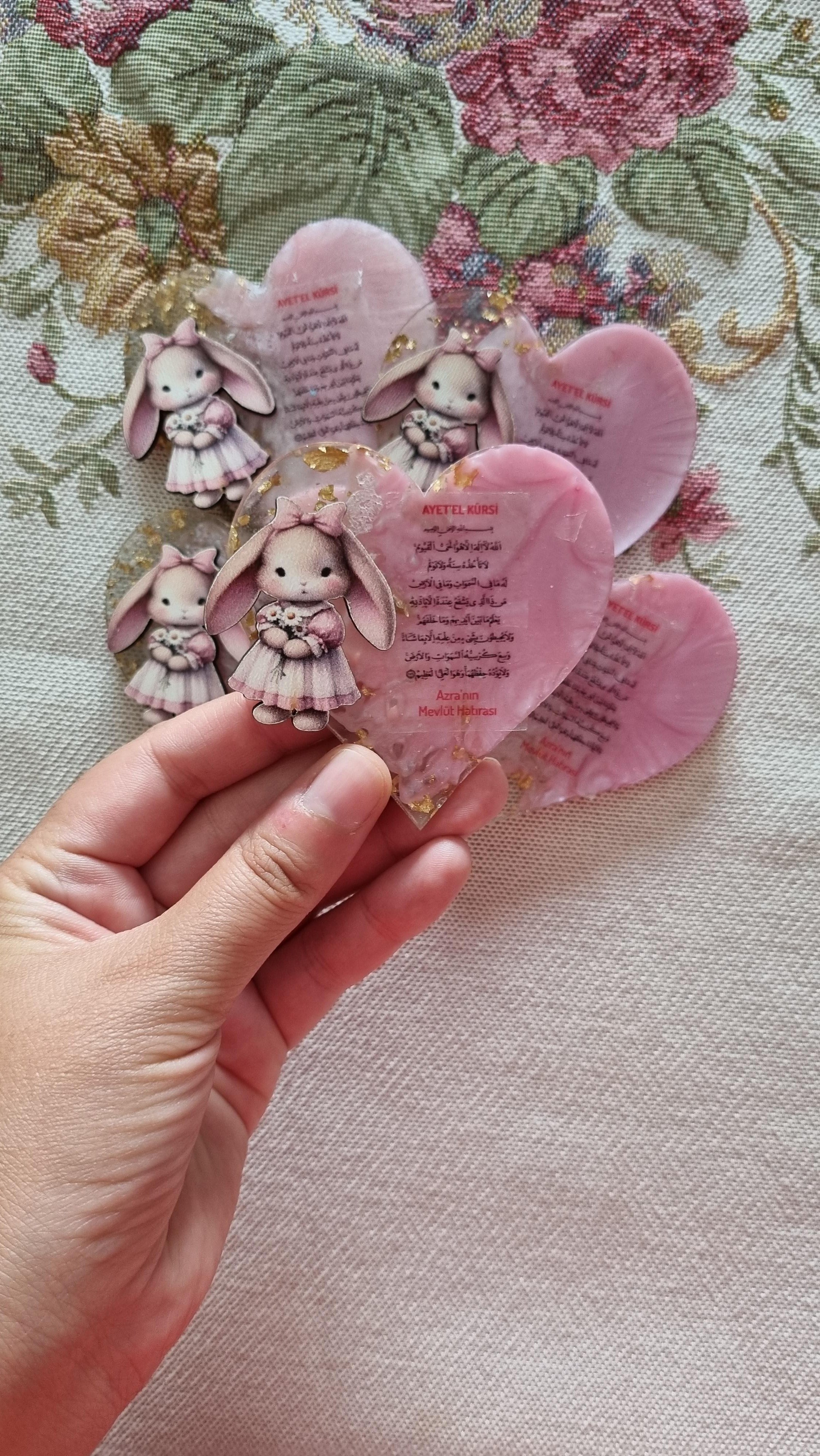 Ayetel Kürsi Tavşan Figürlü Epoksi Kalp Pembe Magnet