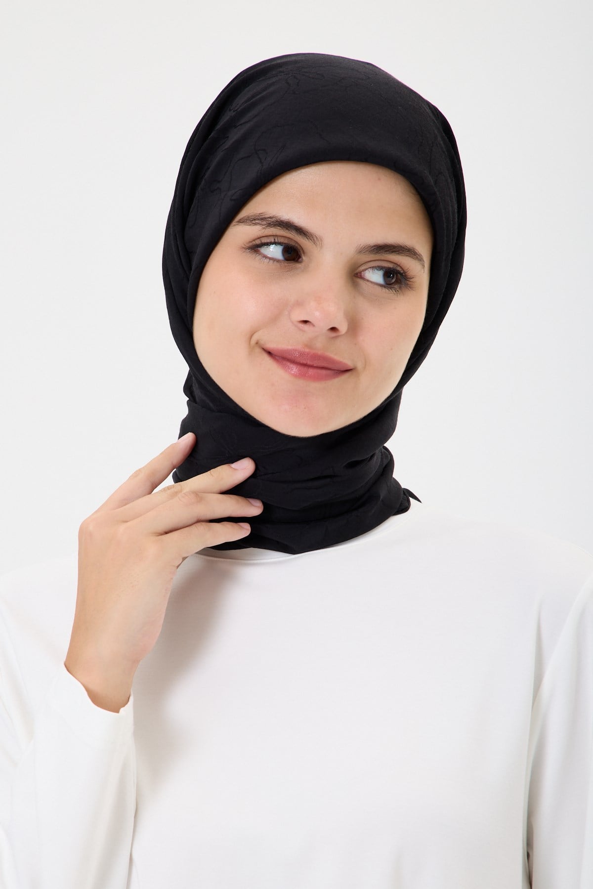 Esinti Eşarp SİYAH