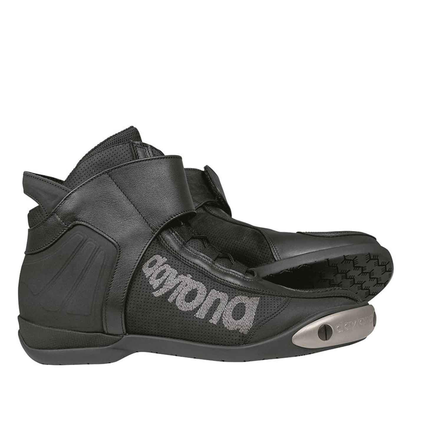 ac-pro-motosiklet-botu-siyah-