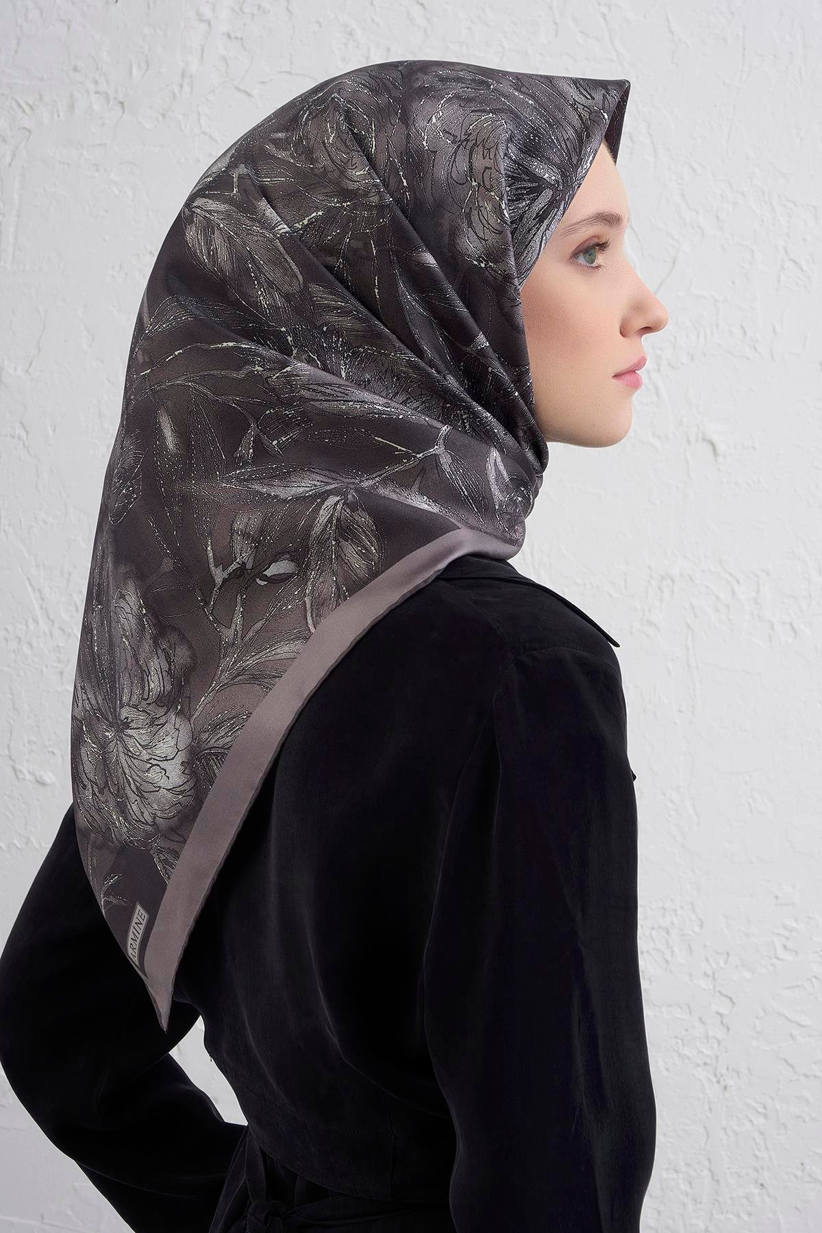 Armine Sura İpek Gri