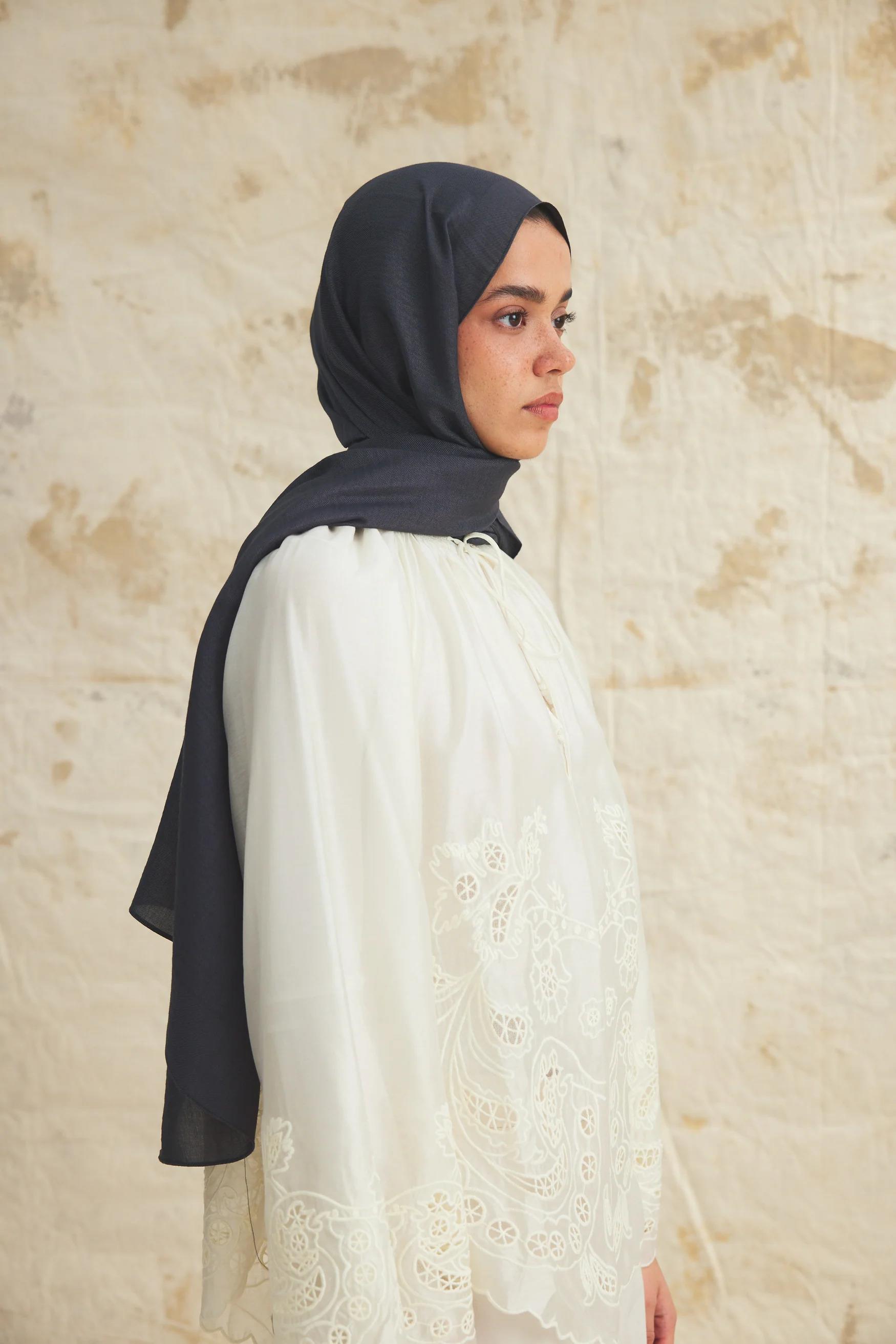 Emproyal Native Naia Şal Antrasit