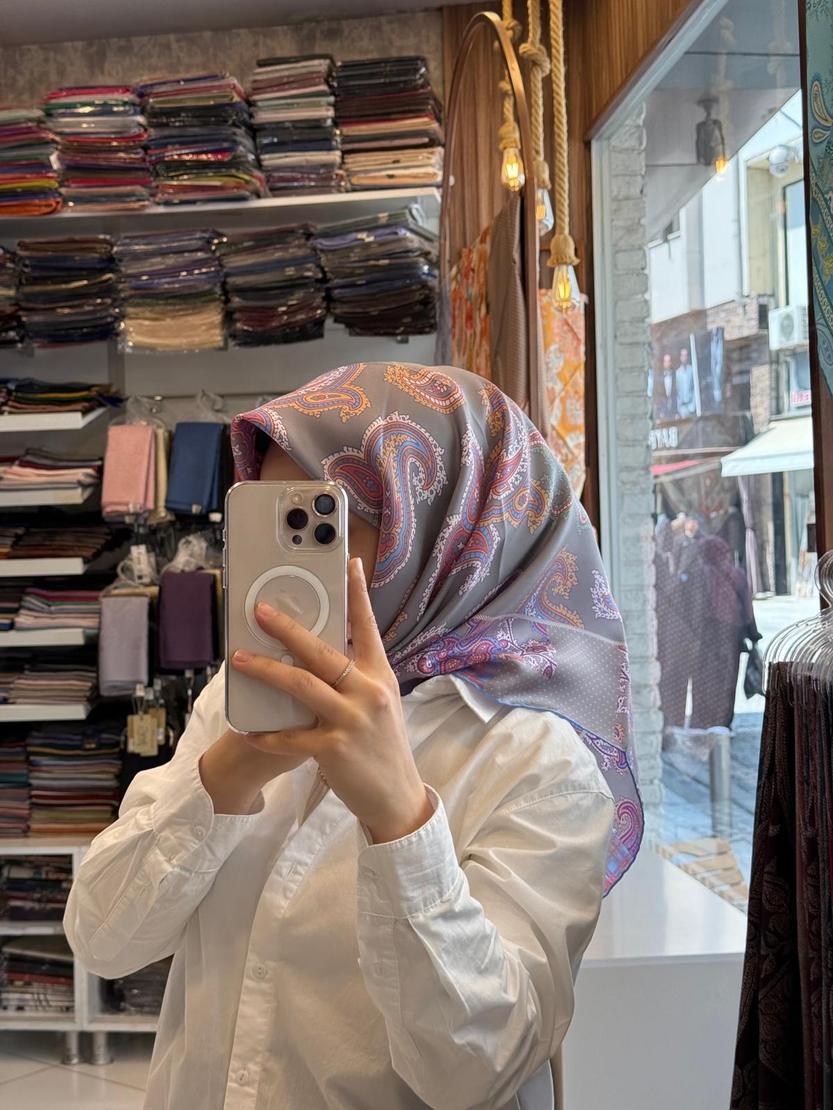 İpekevi Tivil İpek Eşarp Gri