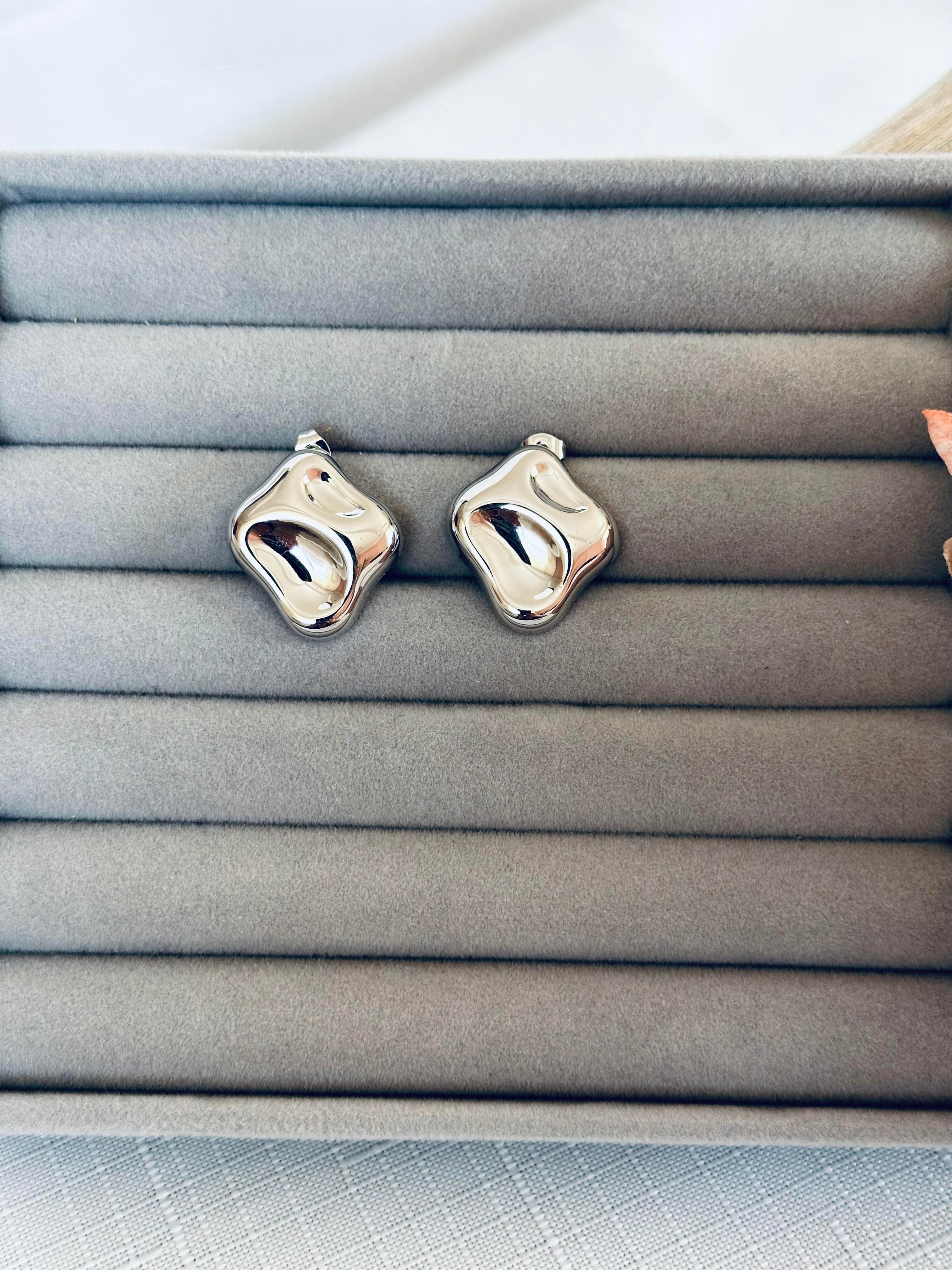 Geometrik Model Çelik Küpe Silver 