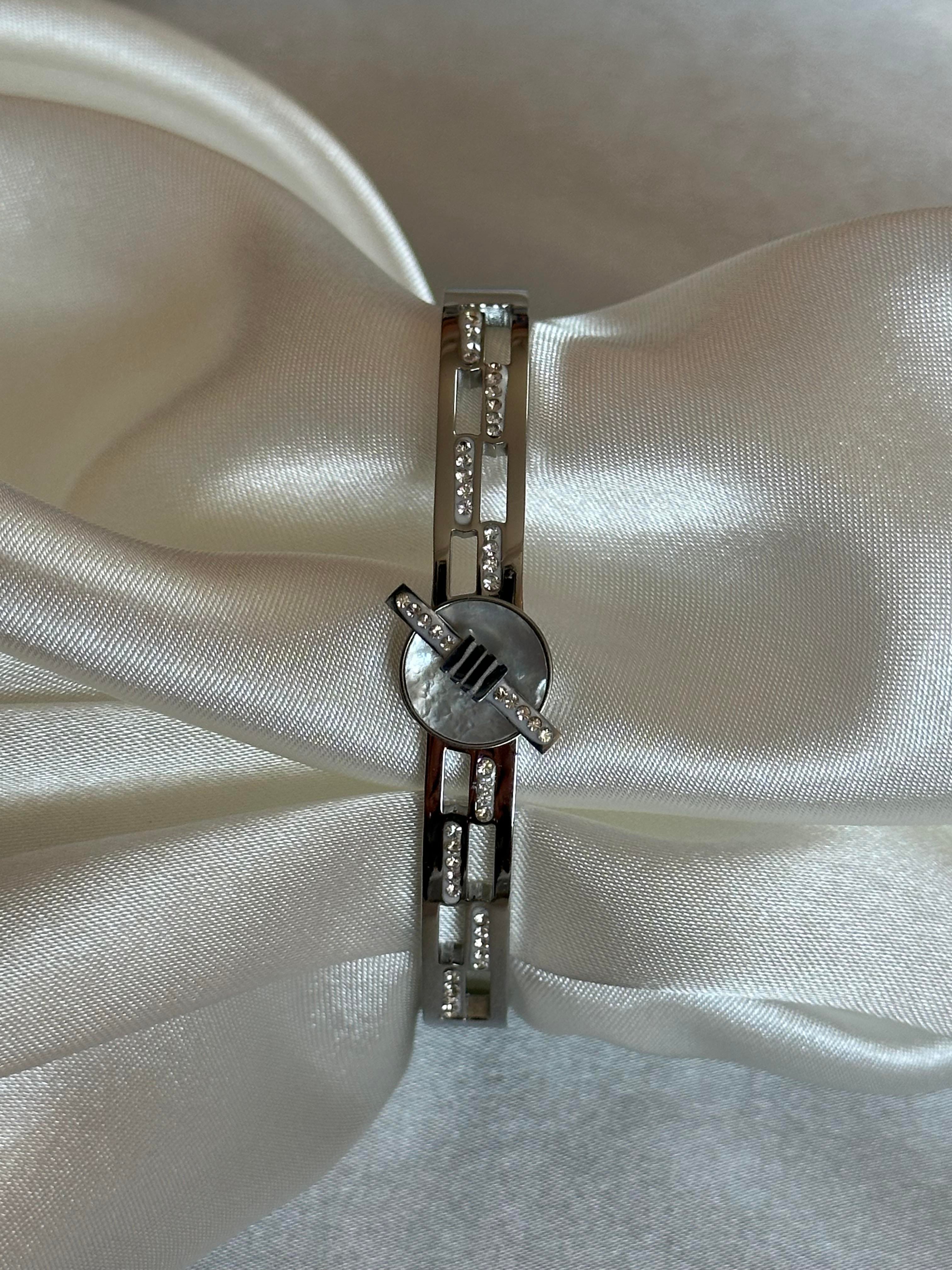 Zirkon Taşlı Sedef Mineli Model 316 Ayar Çelik Kelepçe Silver