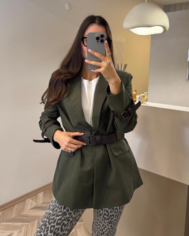 Tüm ÜrünlerHP126Orj Mrk Blazer Ceket