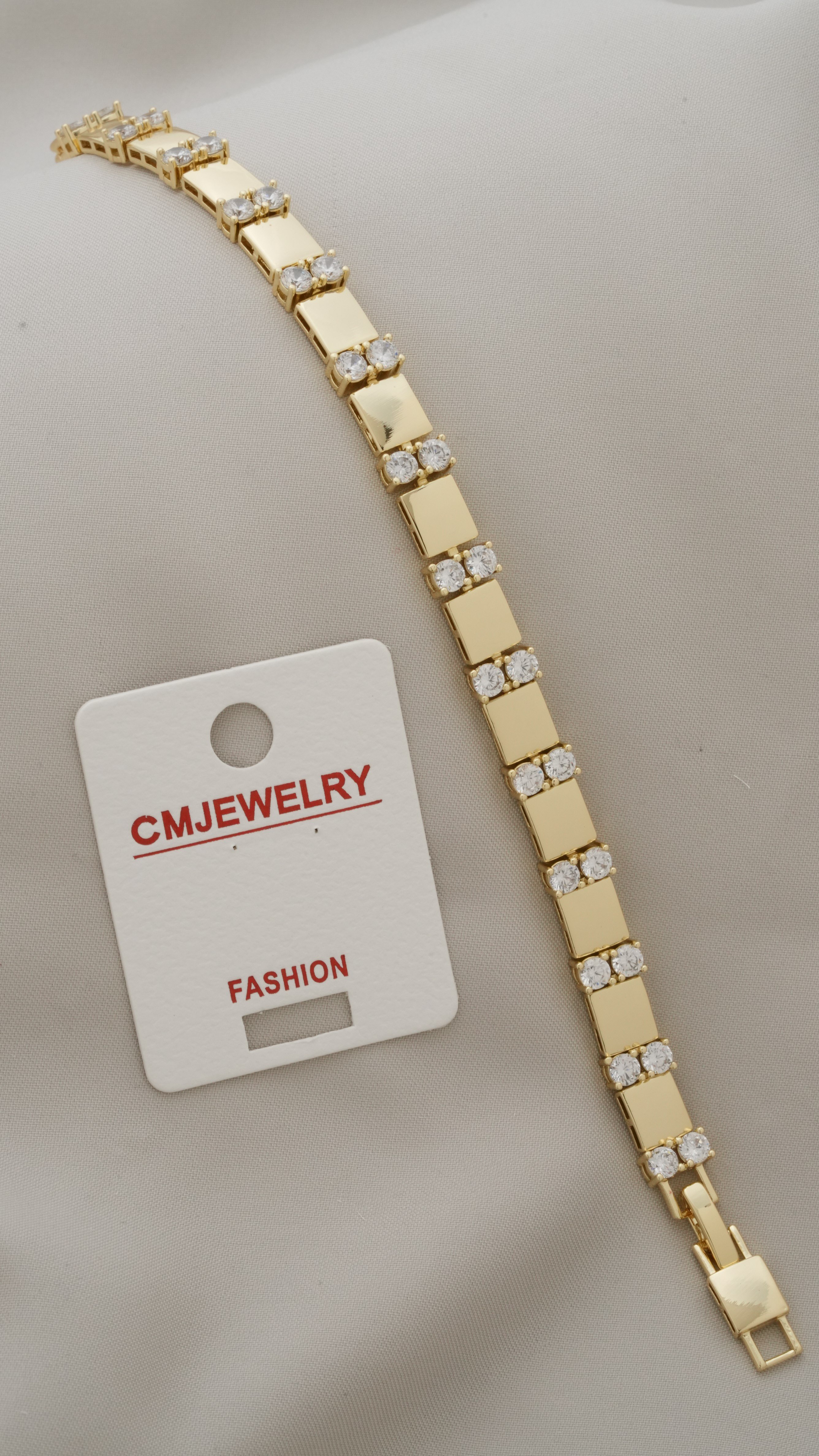 CM   BLKLK 0389