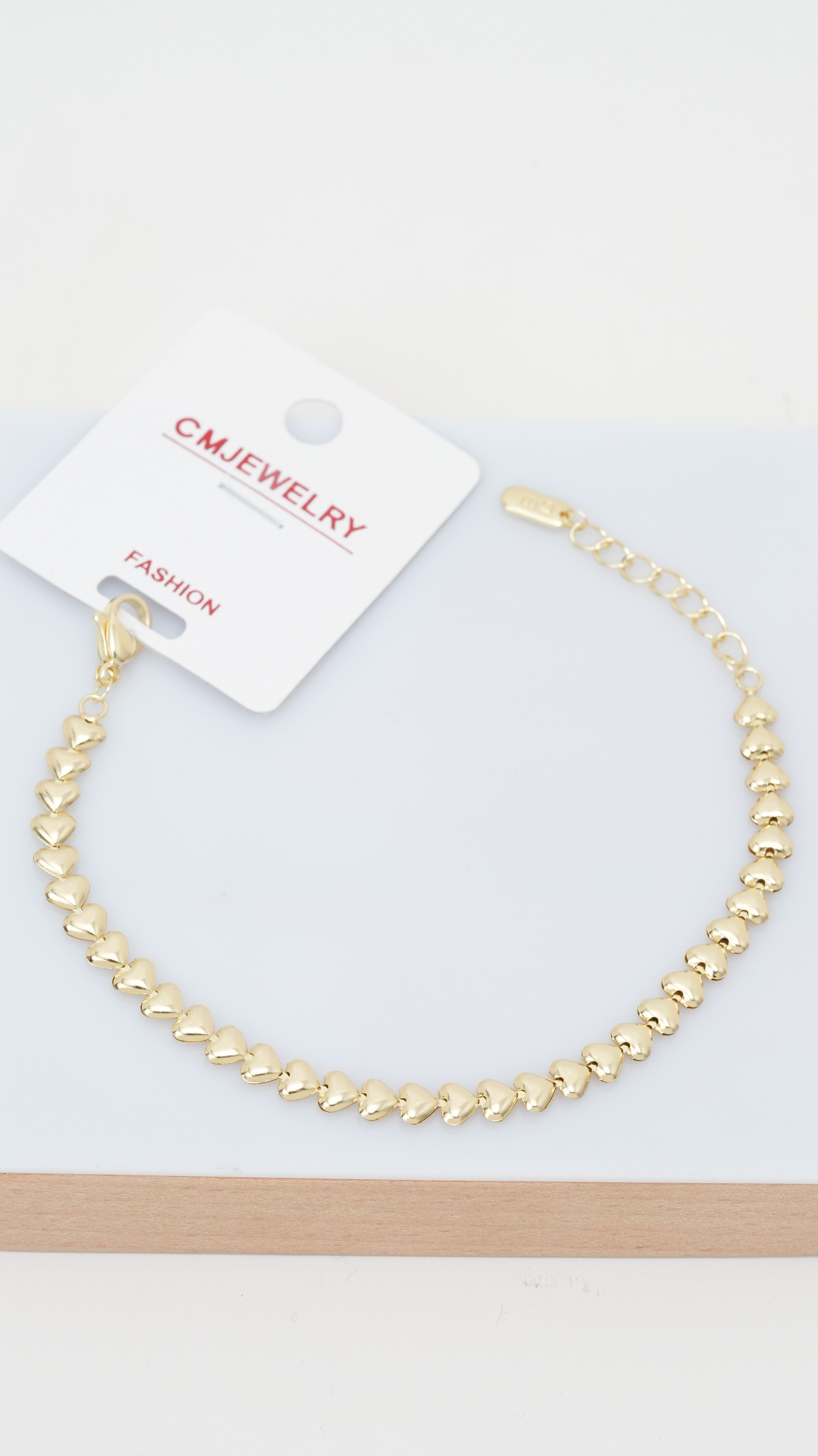 CM   BLKLK 0682