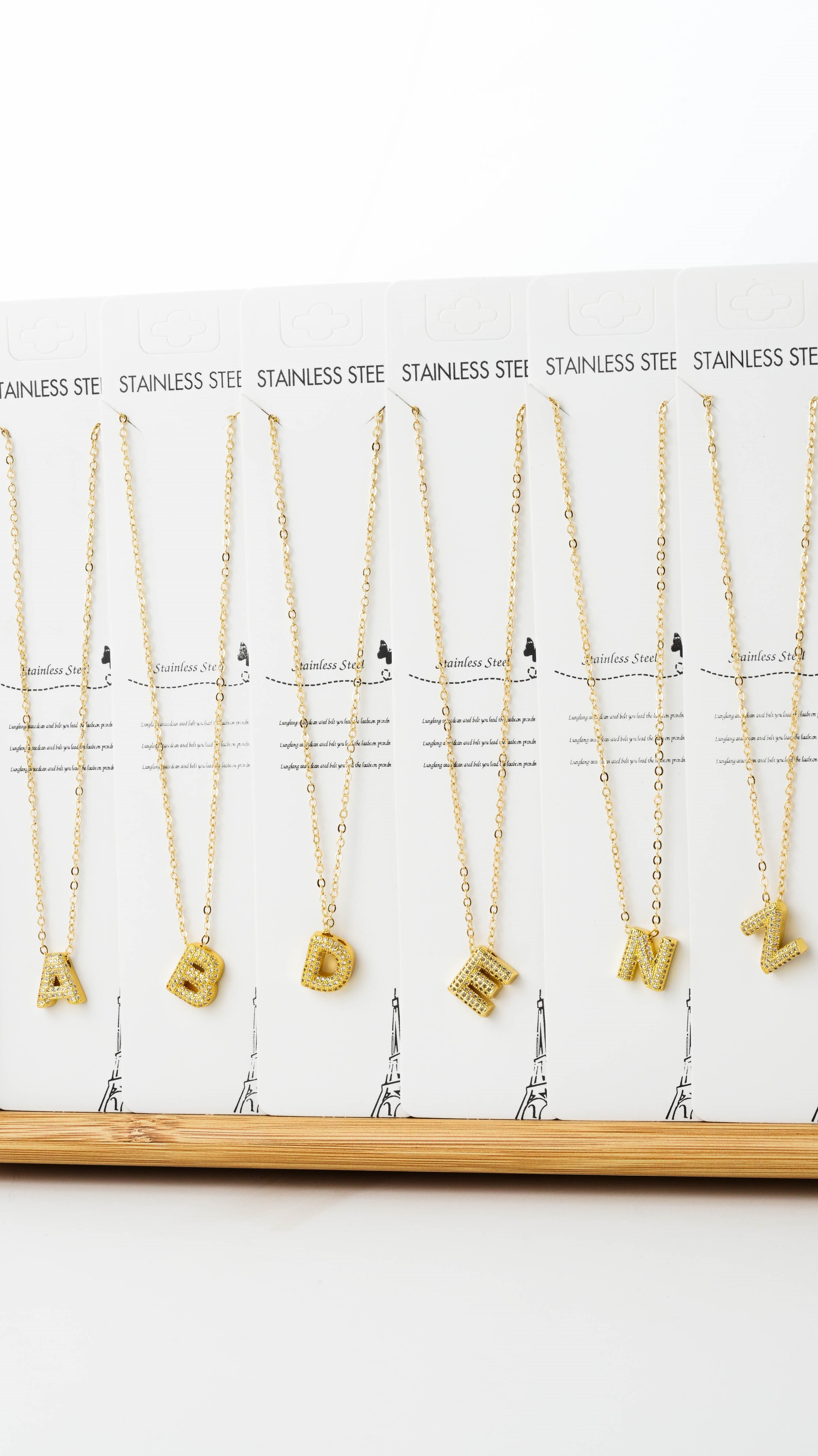 GOLD ÇELİK KÜÇÜK TAŞLI HARF KOLYE