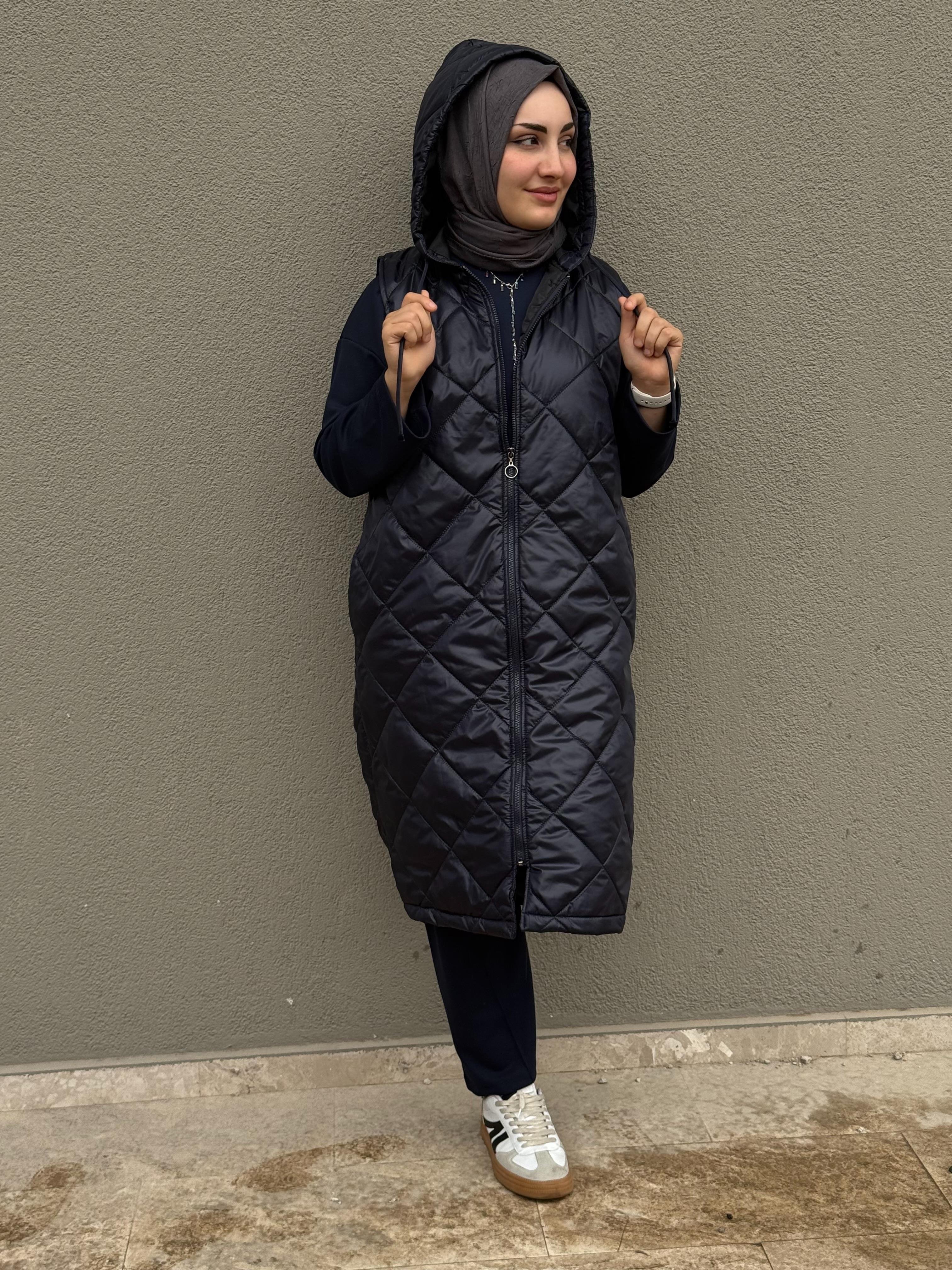 KAPİTONE YELEK 