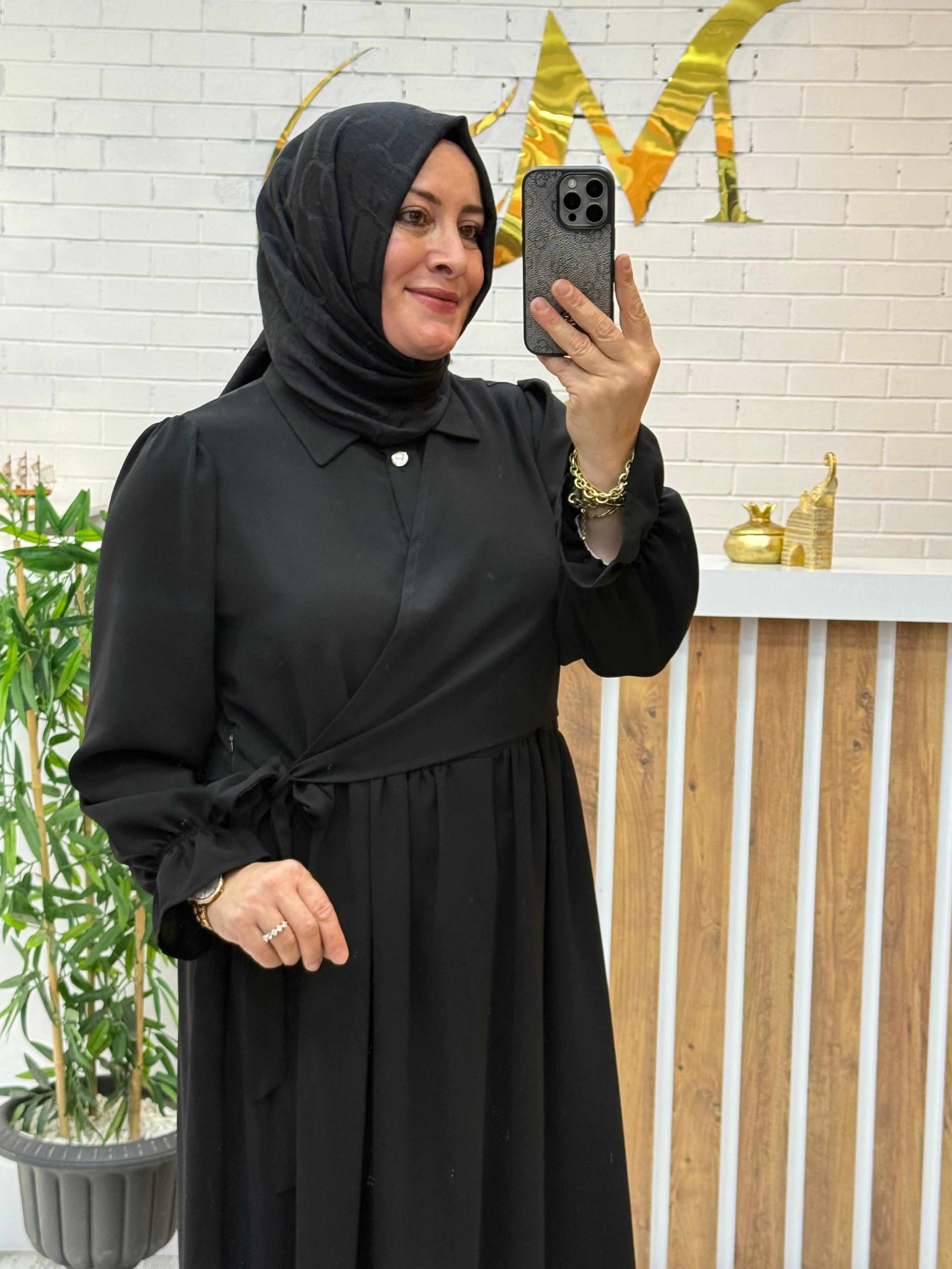 Yandan Bağlamalı Krep Elbise