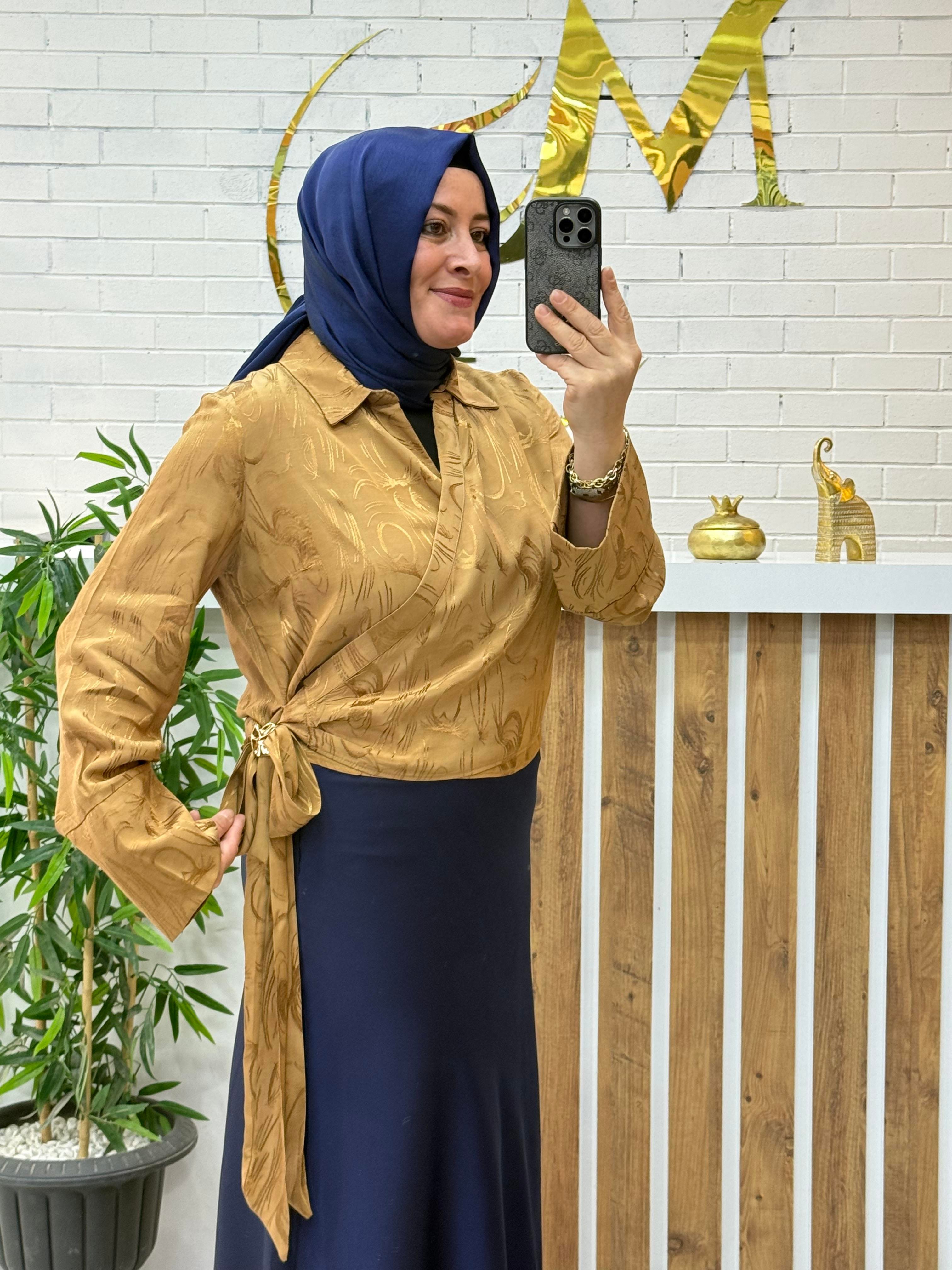 YANDAN BAĞLAMALI SATEN BLUZ