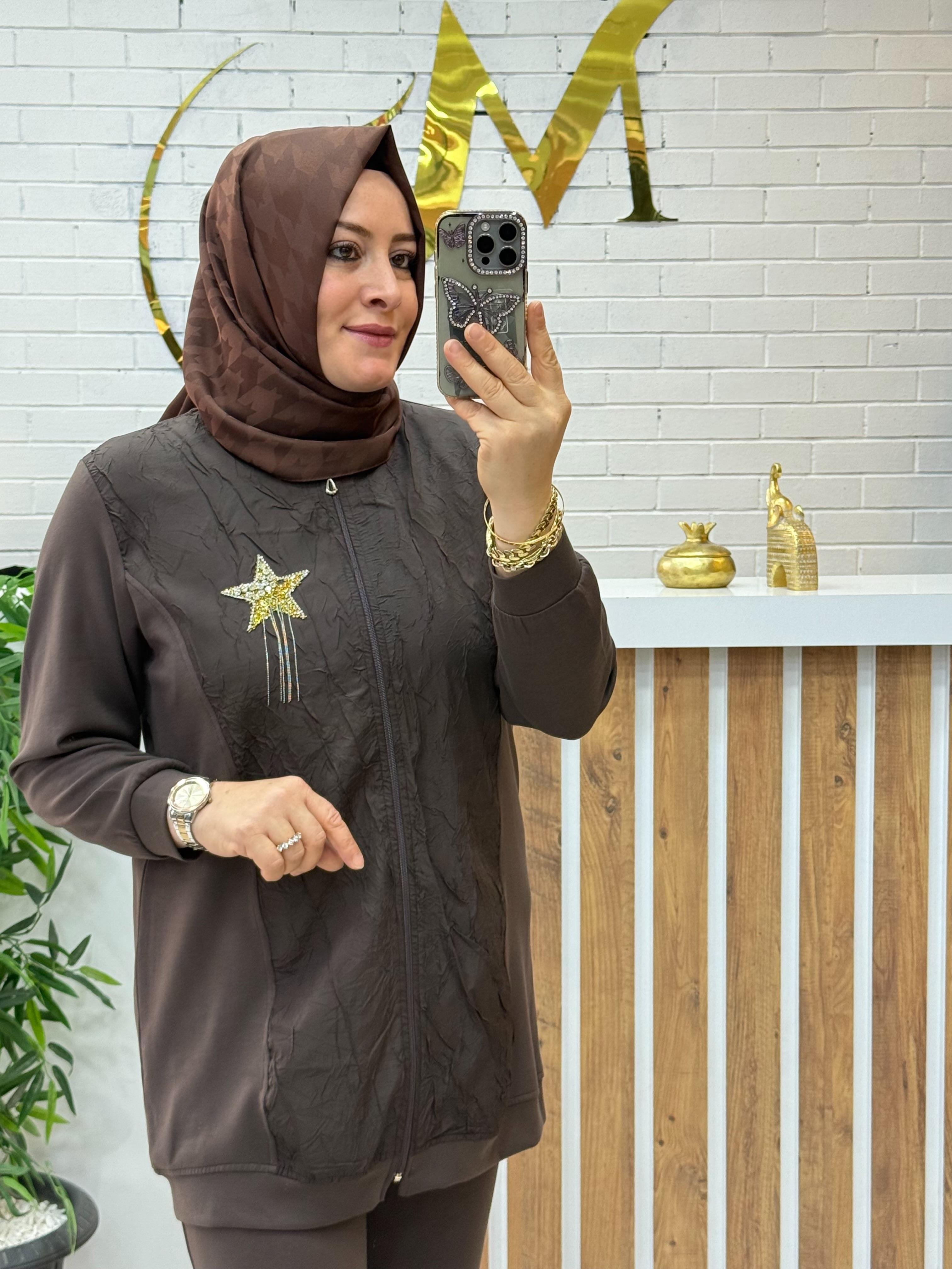 YILDIZLI ŞIK TAKIM