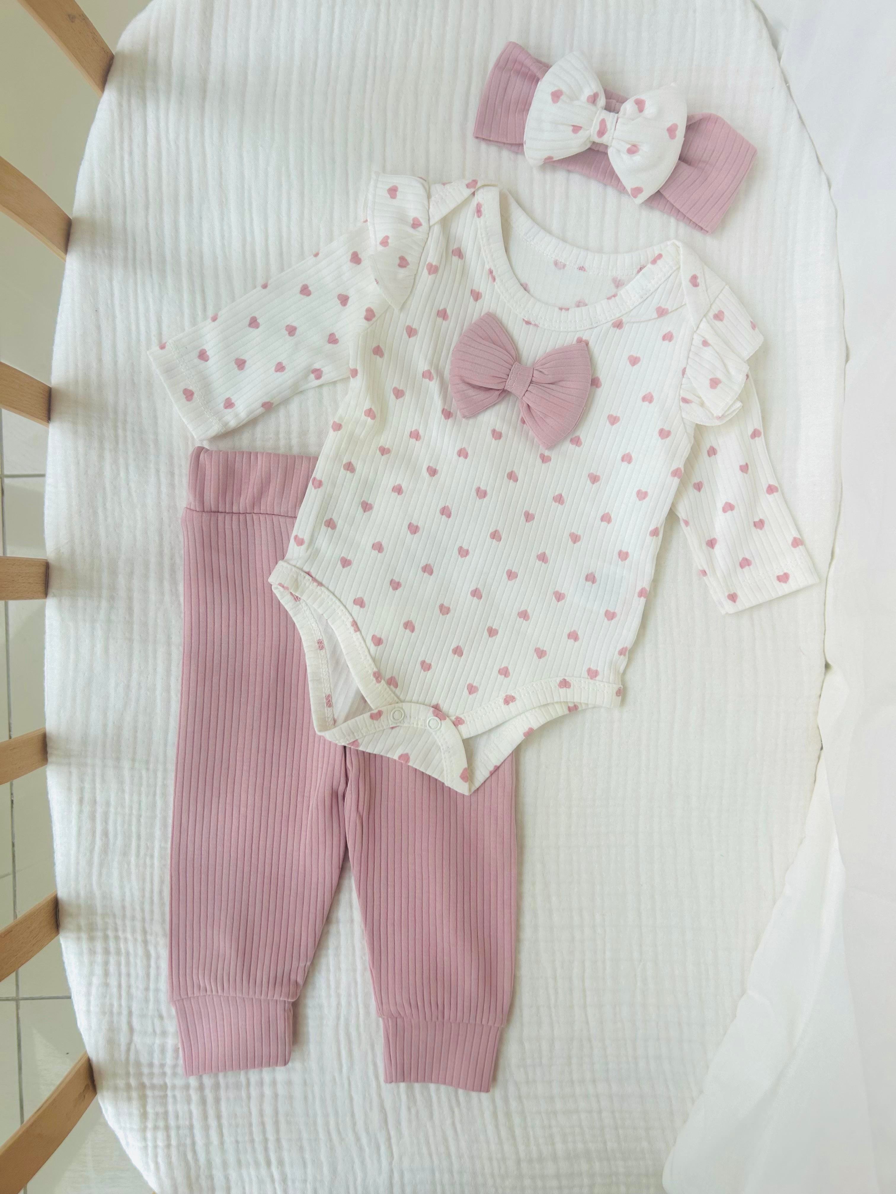 3 Parça Fiyonklu Pembe Takım