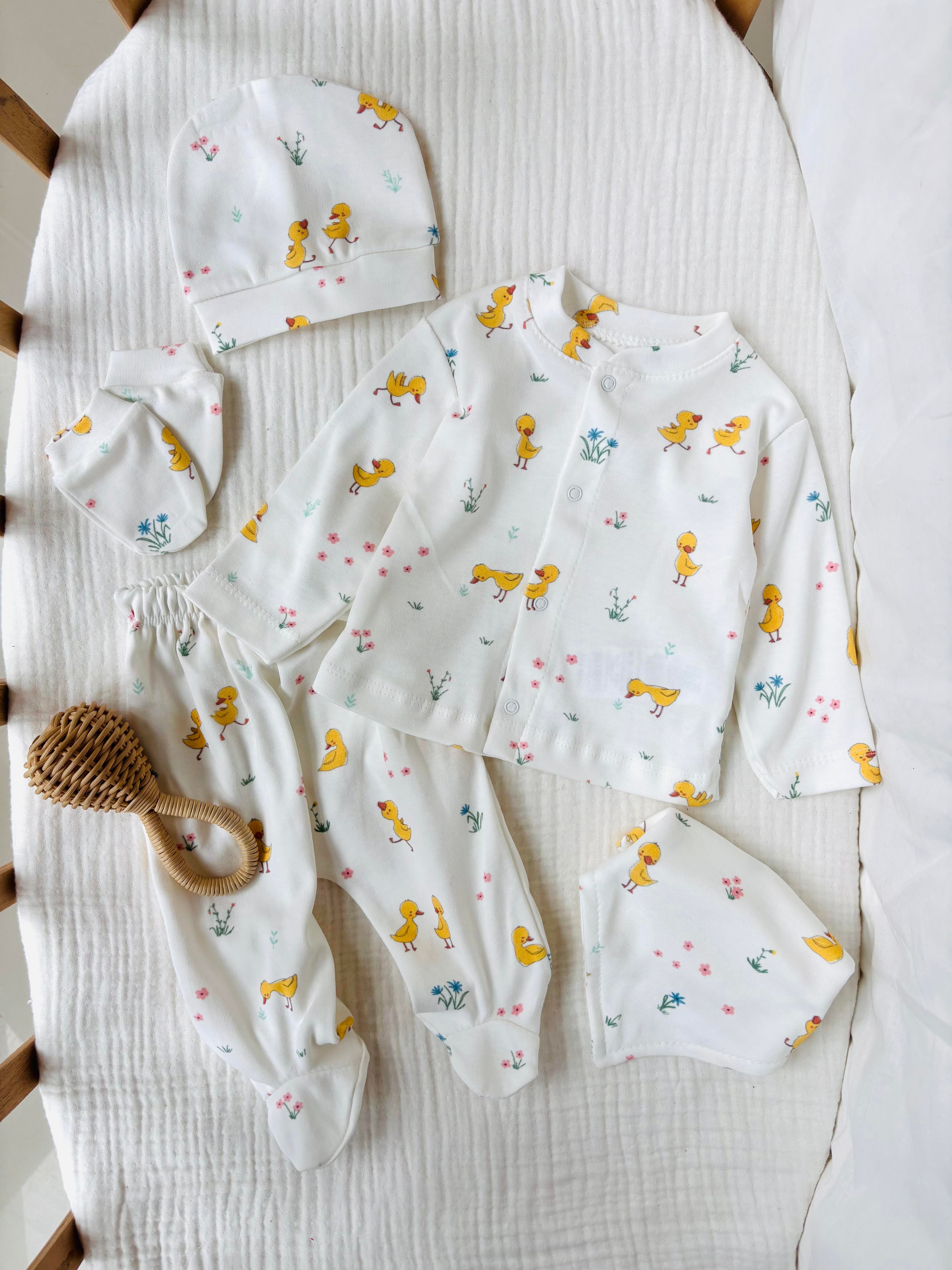 Duck Ördek Desenli Yenidoğan Takım