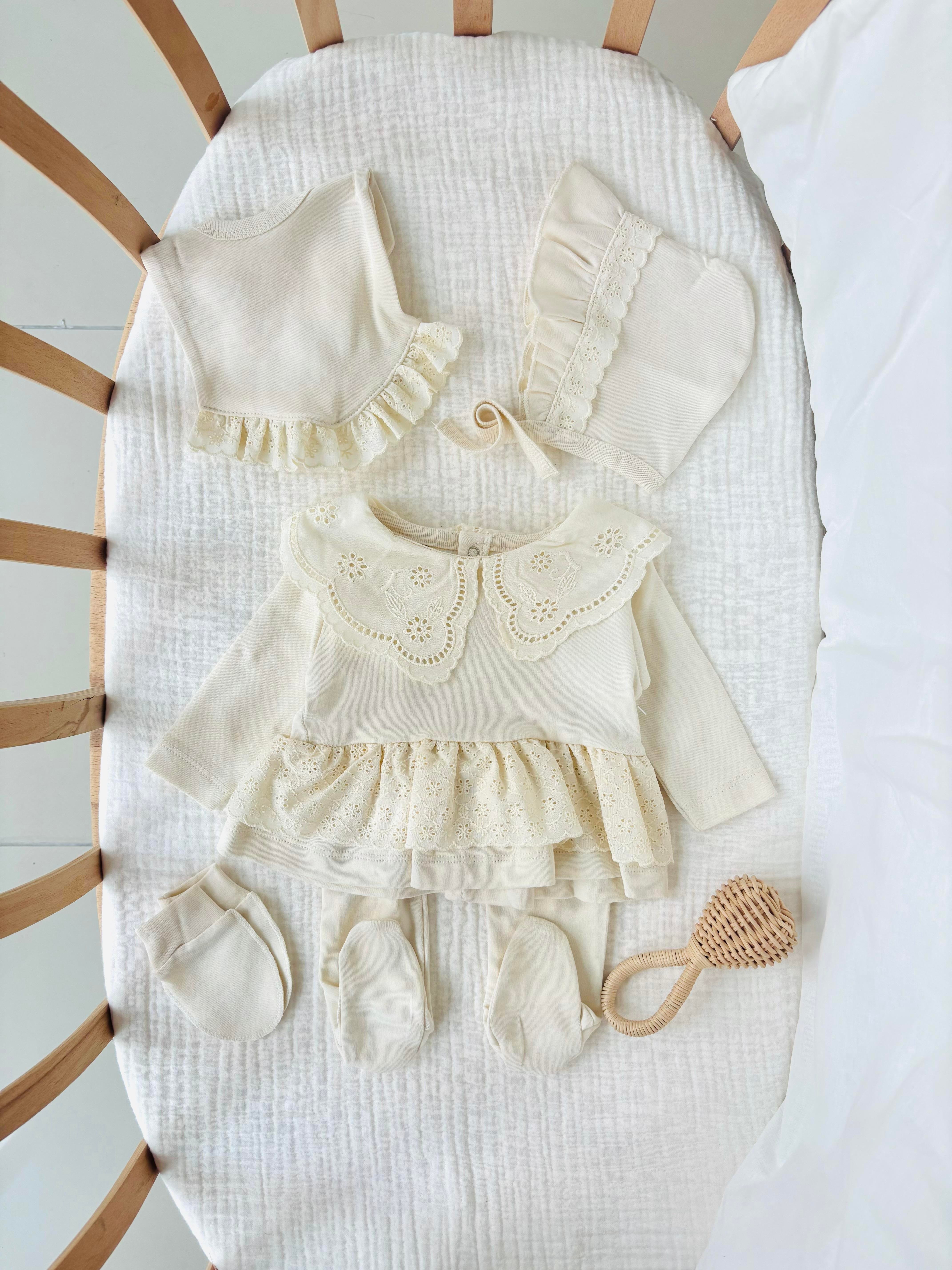 Elena Krem Yenidoğan Takım - Krem