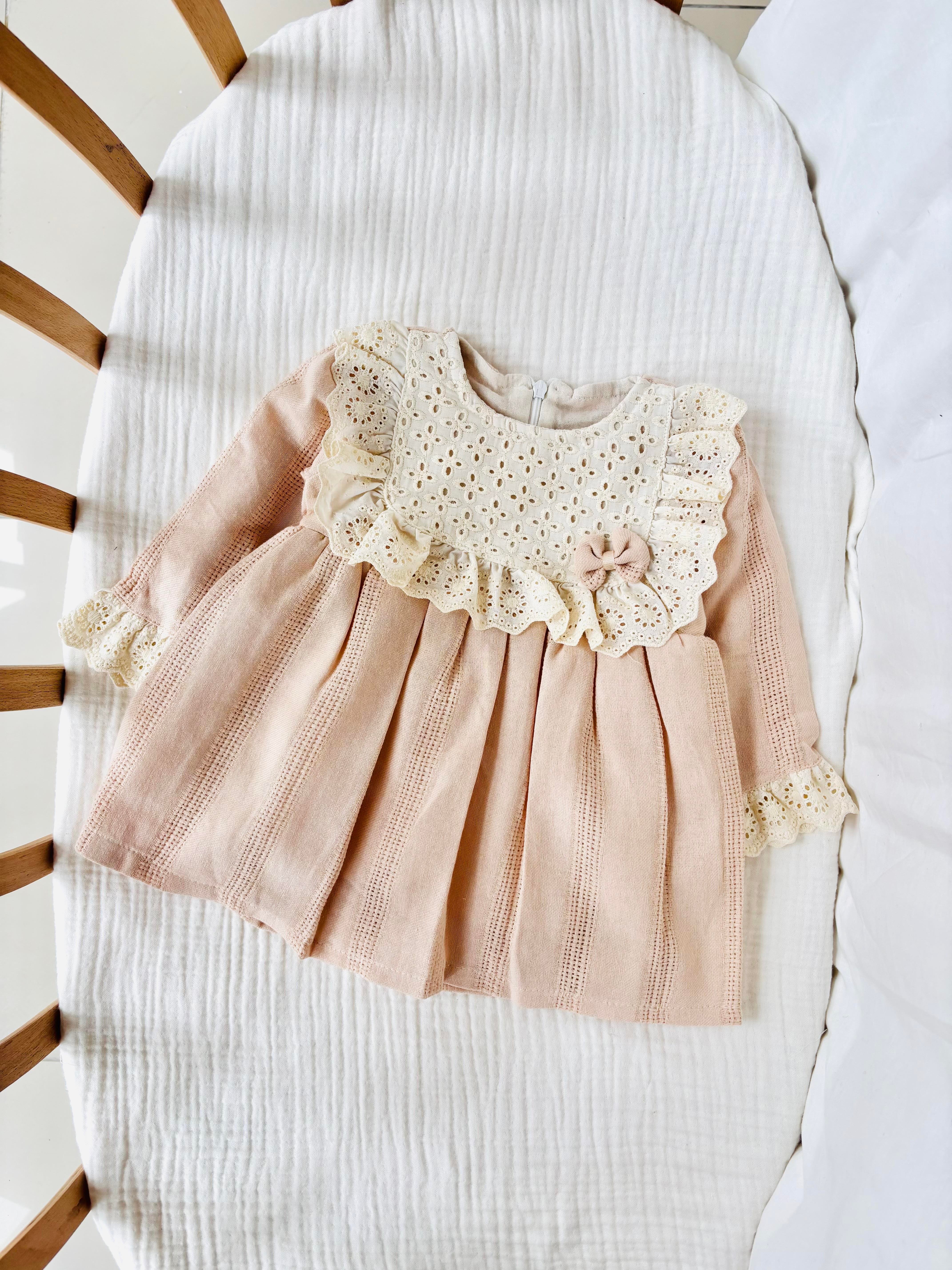 Halley Fistolu Elbise