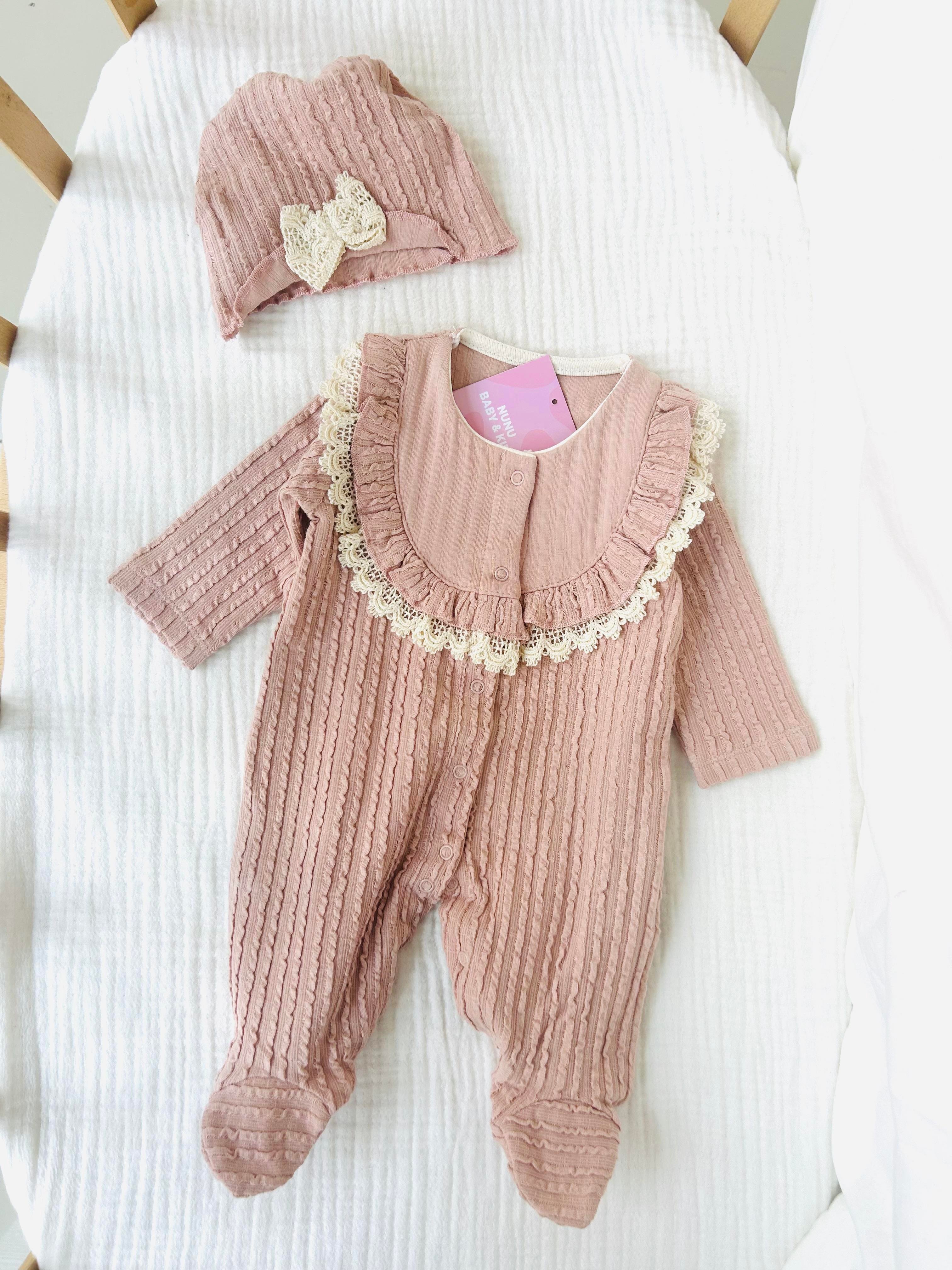 Tiara Şapkalı Kız Bebek Tulum