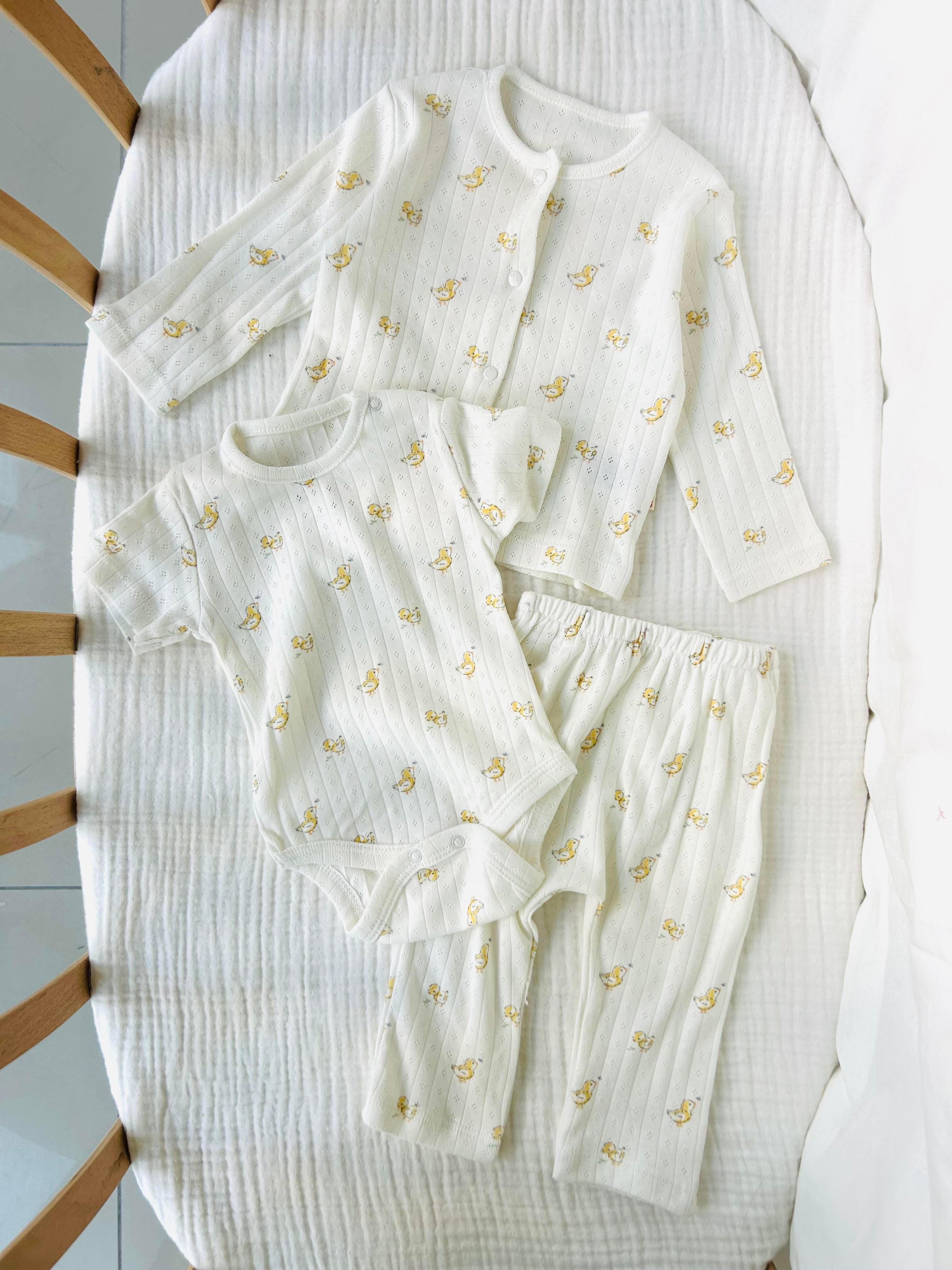 Yumoş Kumaş Hırkalı Takım