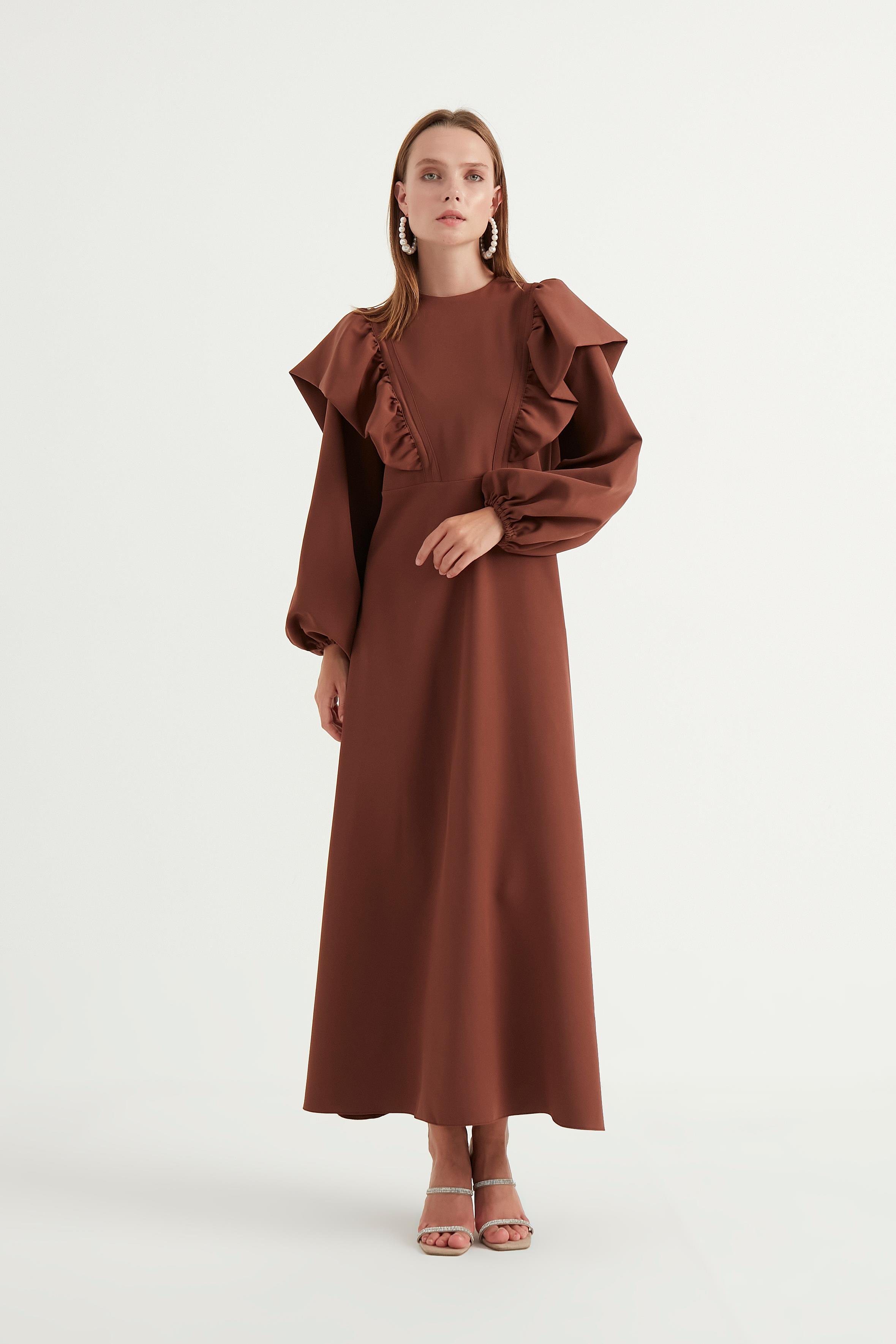Kahverengi Lady Abiye