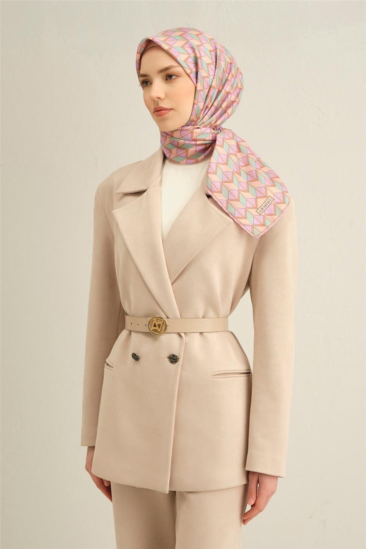 Geometrik Desenli Saf İpek Twill Eşarp 9309D 34