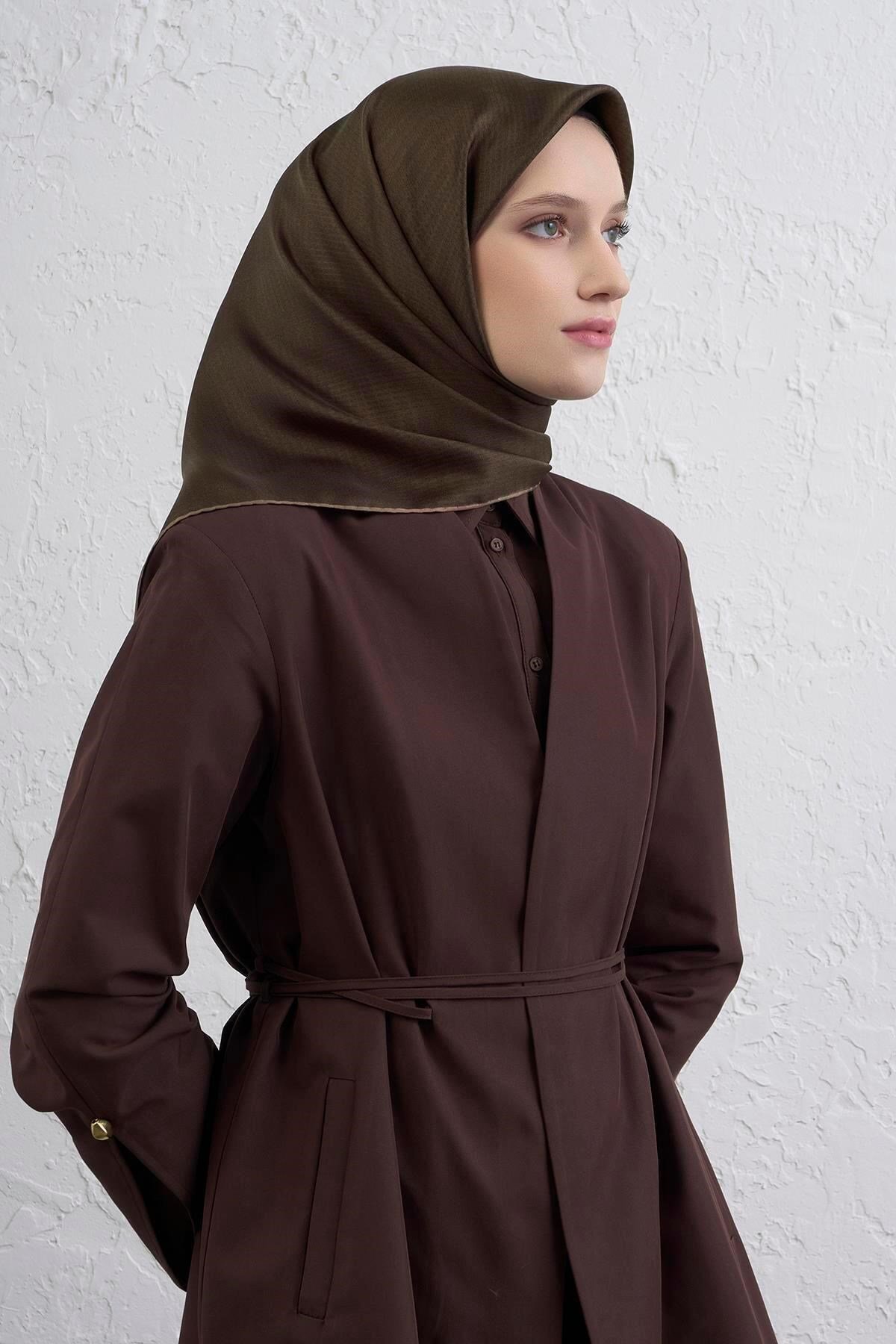 Soyut Desenli Saf İpek Twill Eşarp 9415D 32