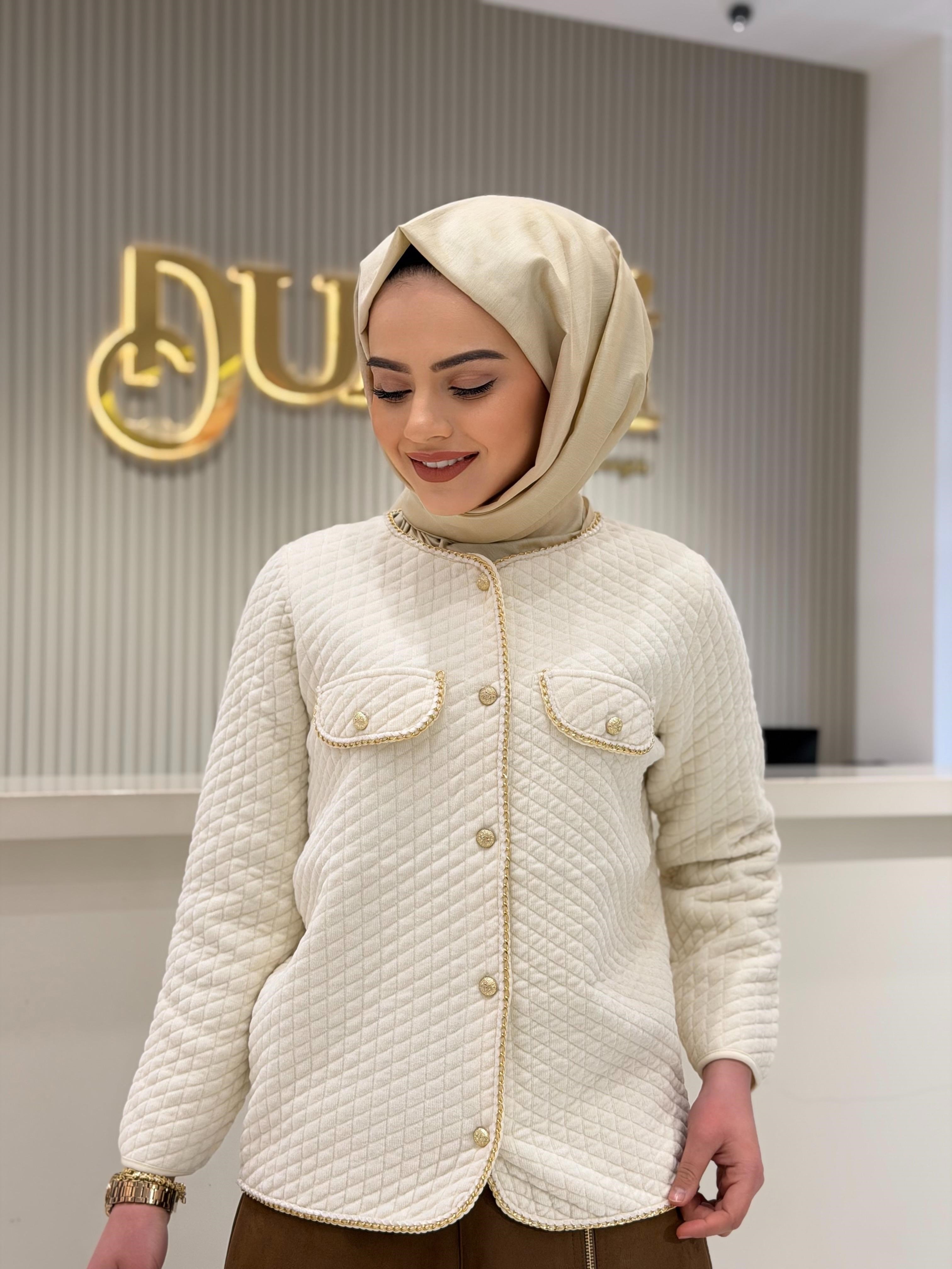 Ckt.21787.1 Zincir Detaylı Şönil Triko Ceket