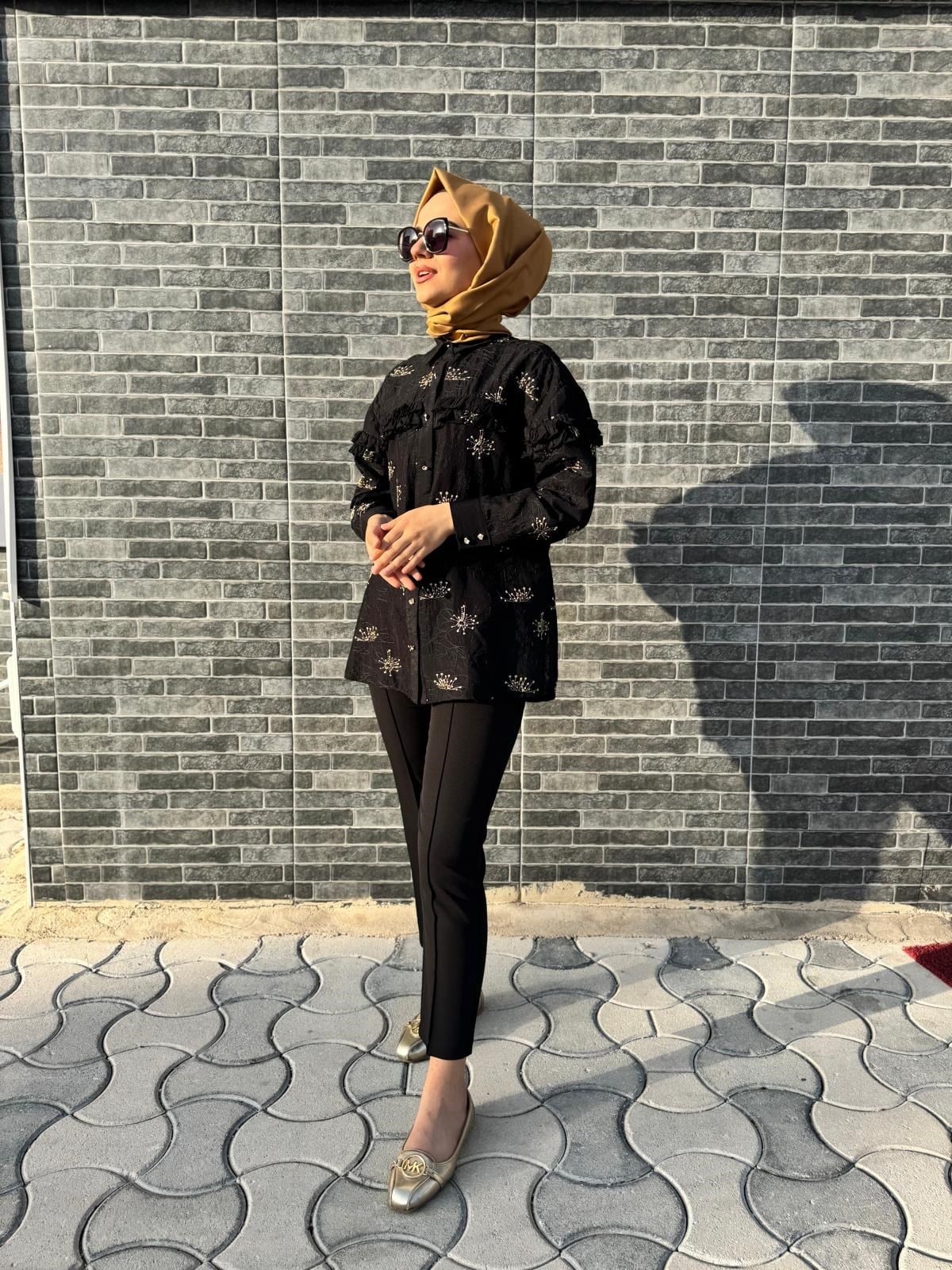 Ghisa Tunik  - SİYAH