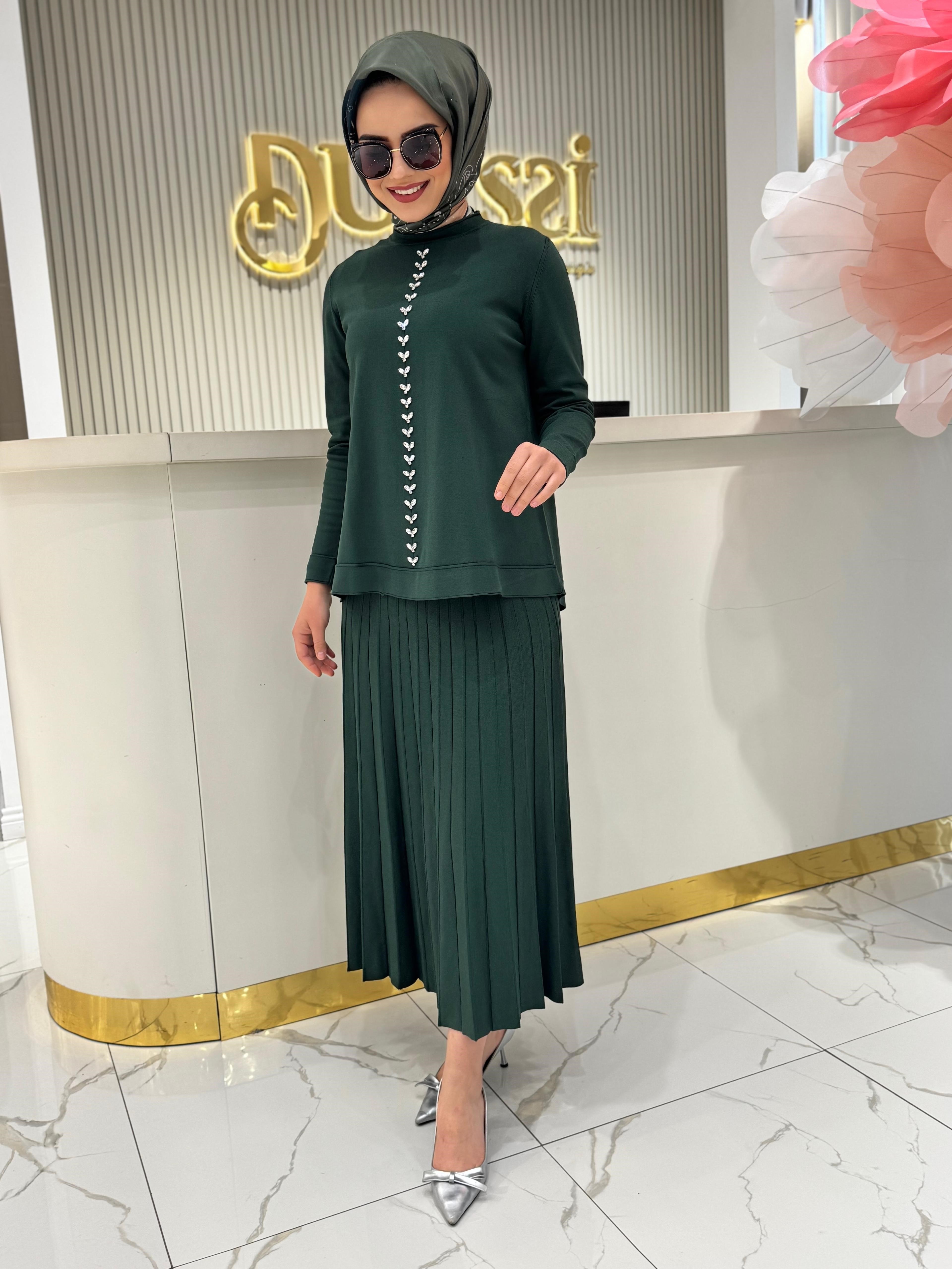 Nuss 1351 Takım  - YEŞİL