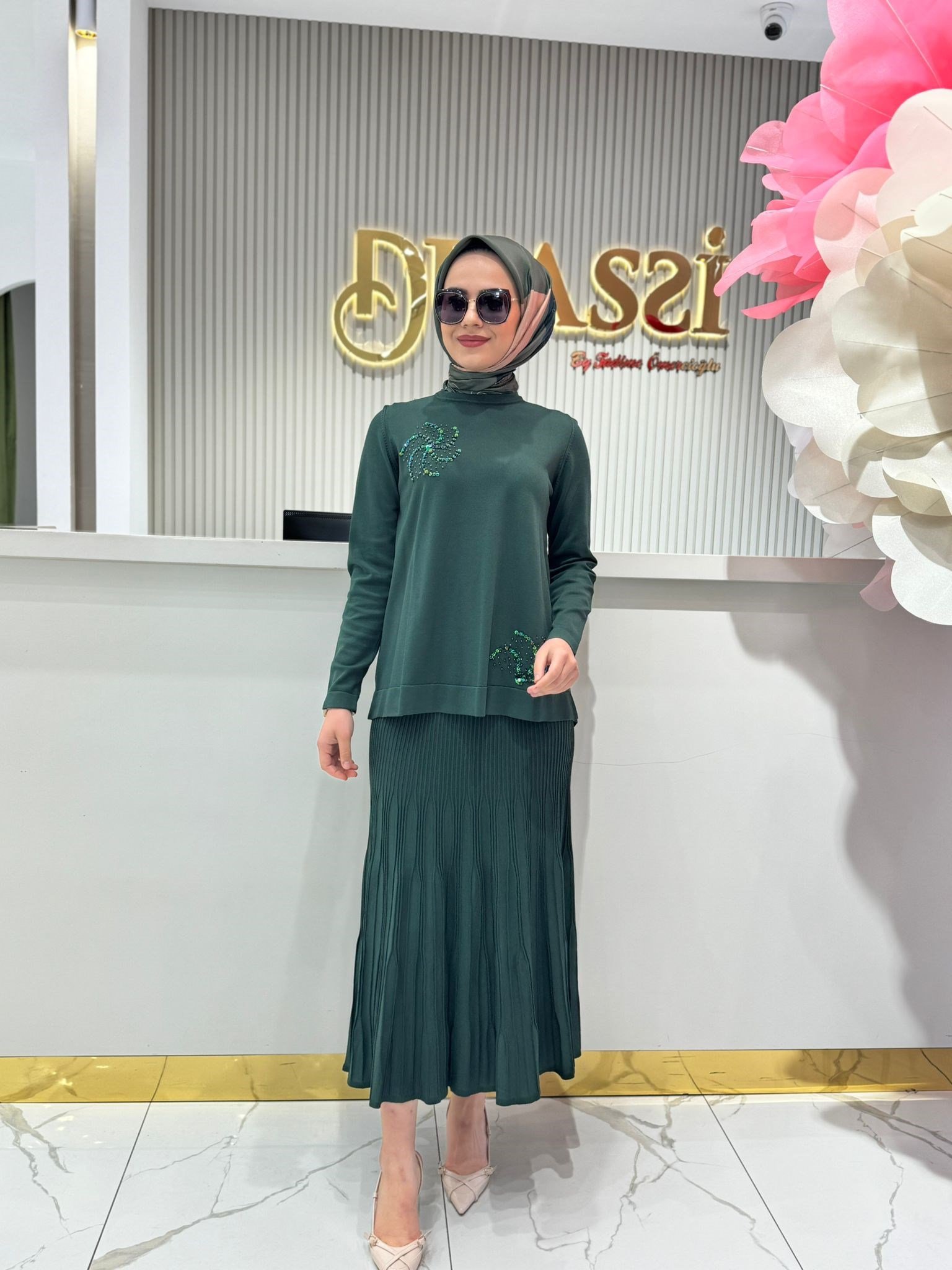 Nuss 1352 Takım  - YEŞİL