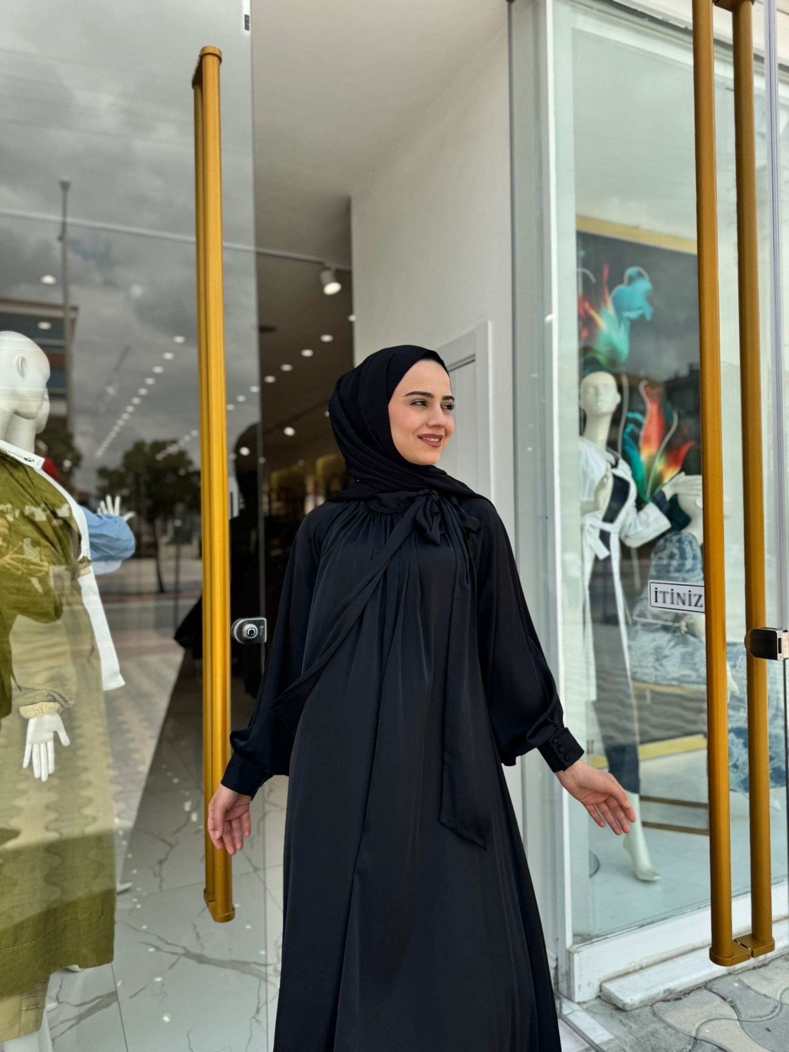 White Corner 3011 Abaya  - SİYAH