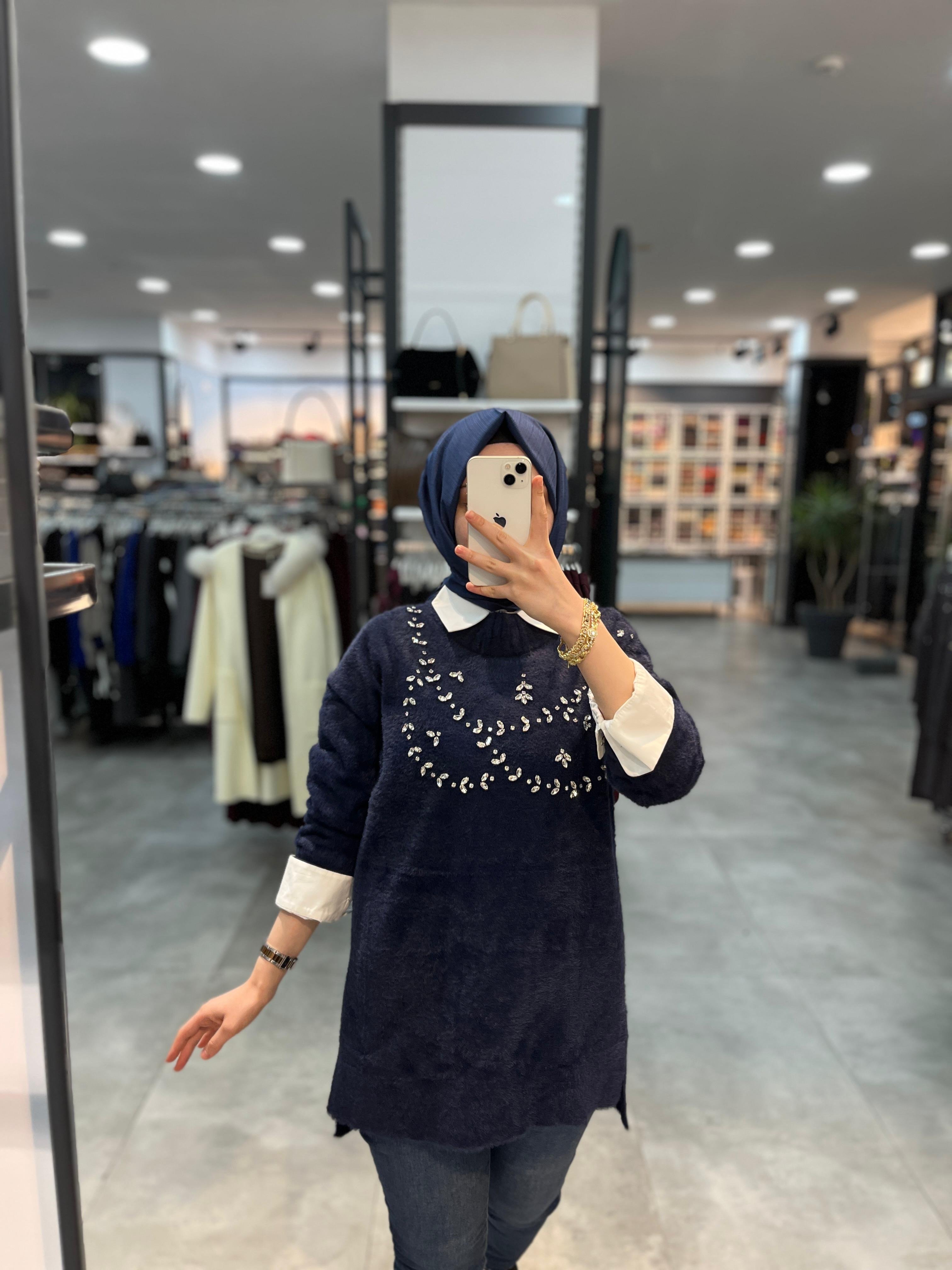 Nuss Triko Önü Taşlı Angora Tunik - Lacivert