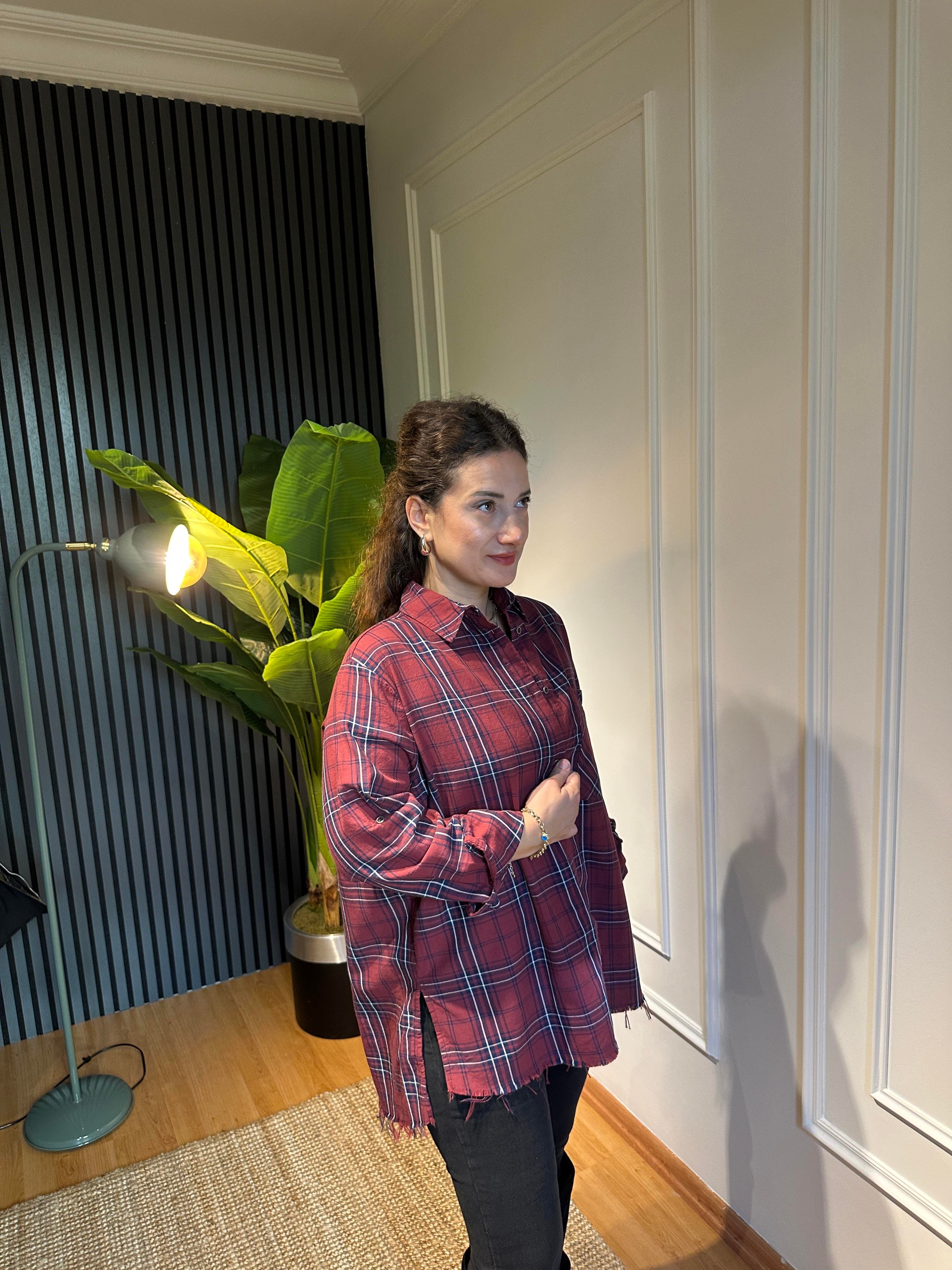  ODUNCU GÖMLEK BORDO LACİVERT KARELİ